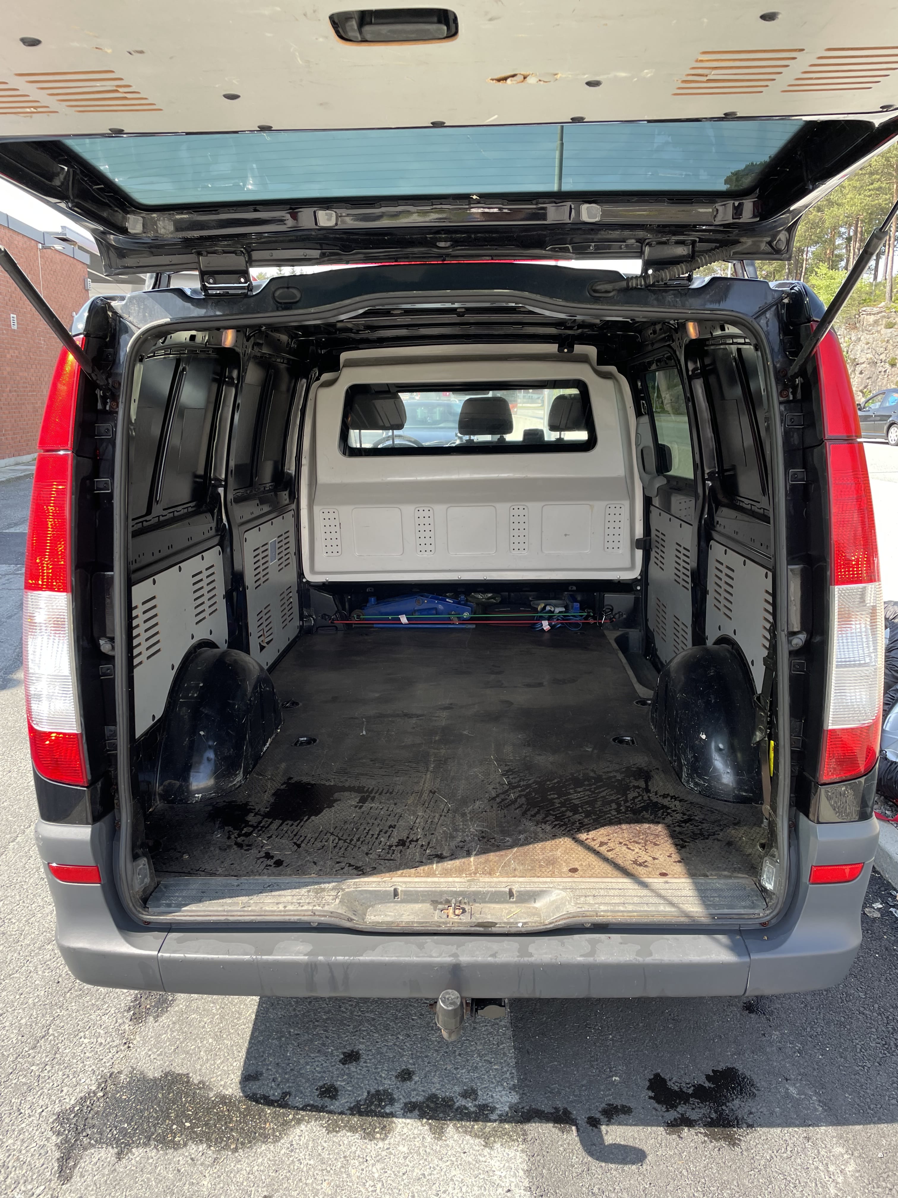 Mercedes Vito Mixto med Bluetooth audio