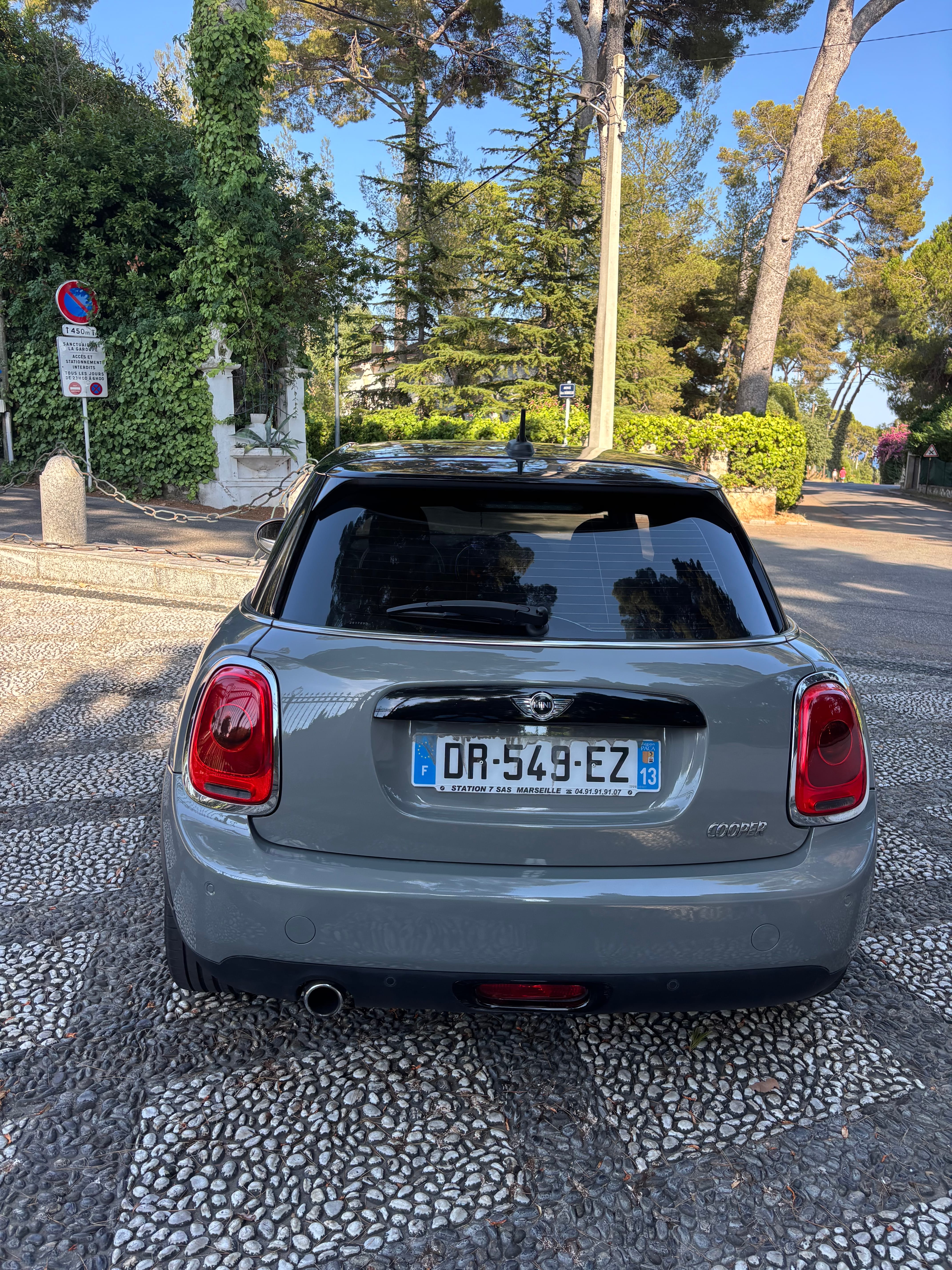 Mini Cooper 5 portes met Bluetooth audio