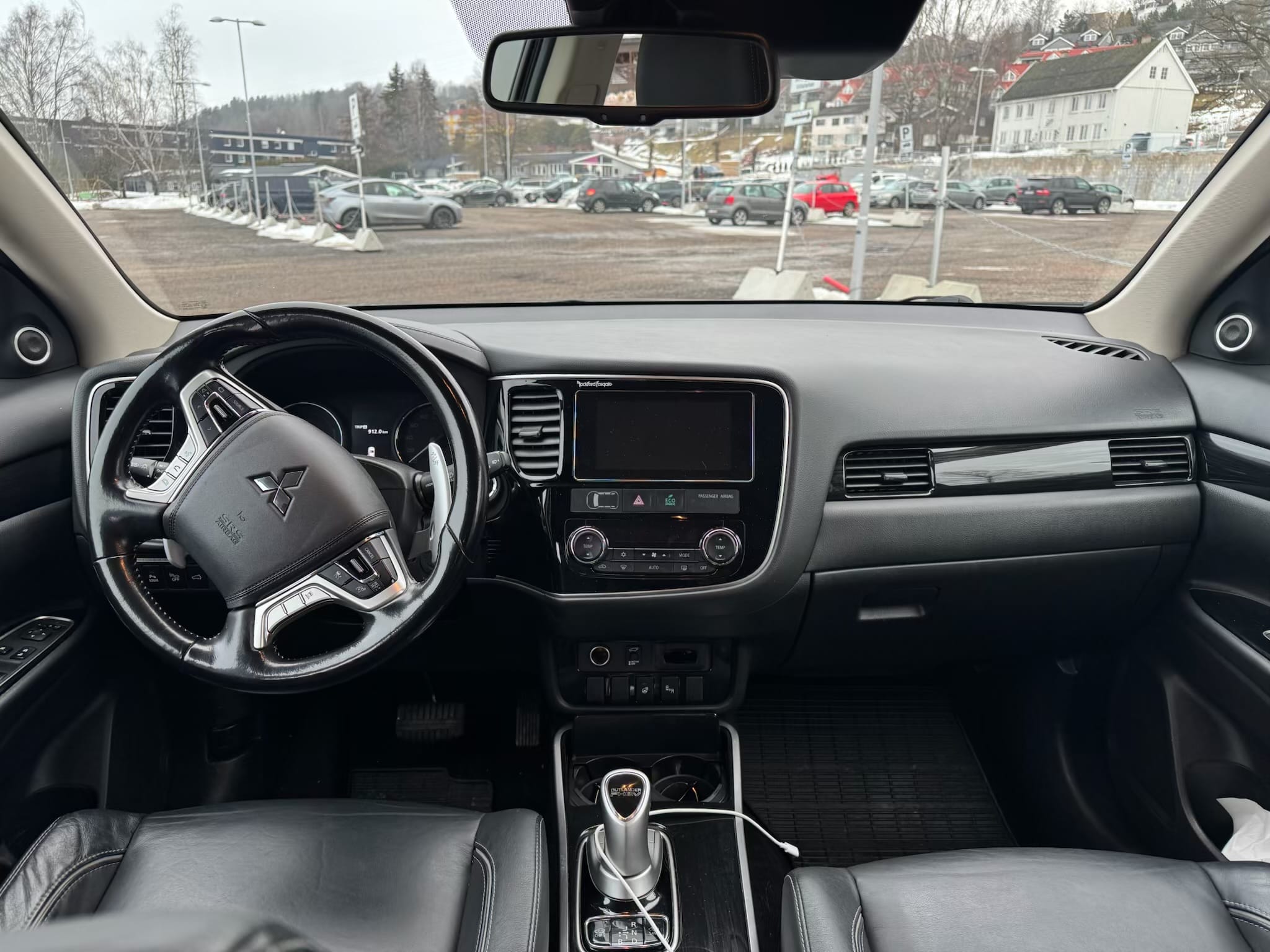 Mitsubishi Outlander PHEV SE  2.0 PHEV med Firehjulstrekk