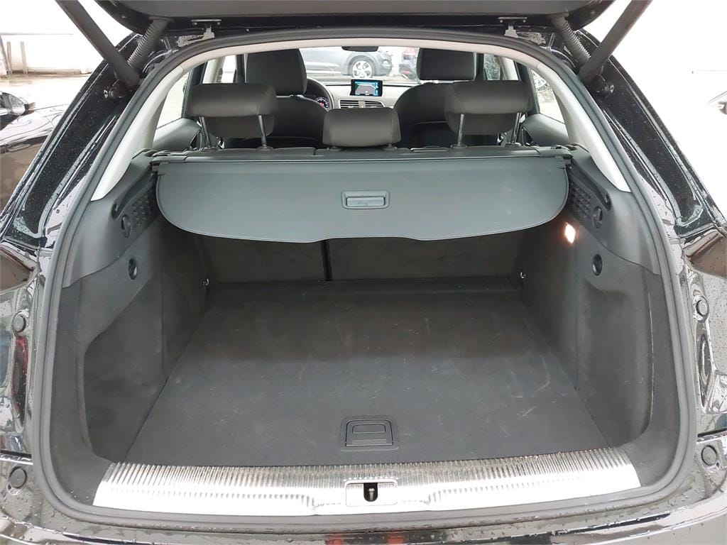 Audi Q3 1.4 TFSI S Tronic with Dashcam