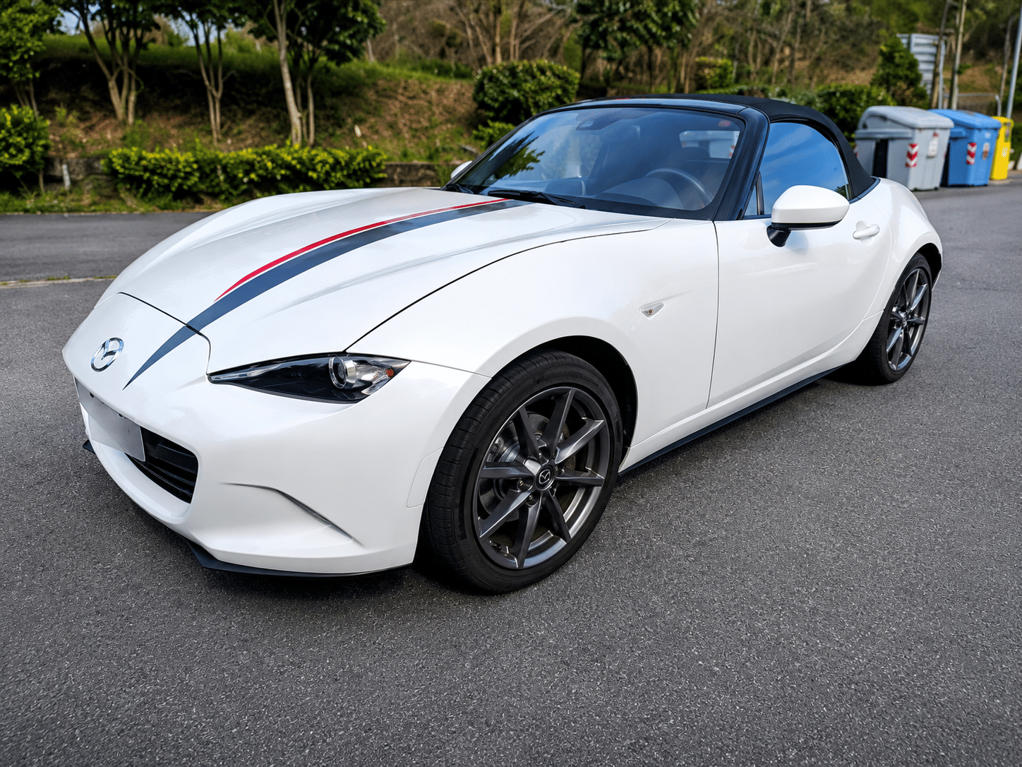 Mazda MX-5 Miata 2.0 160cv luxury sport con Aire acondicionado