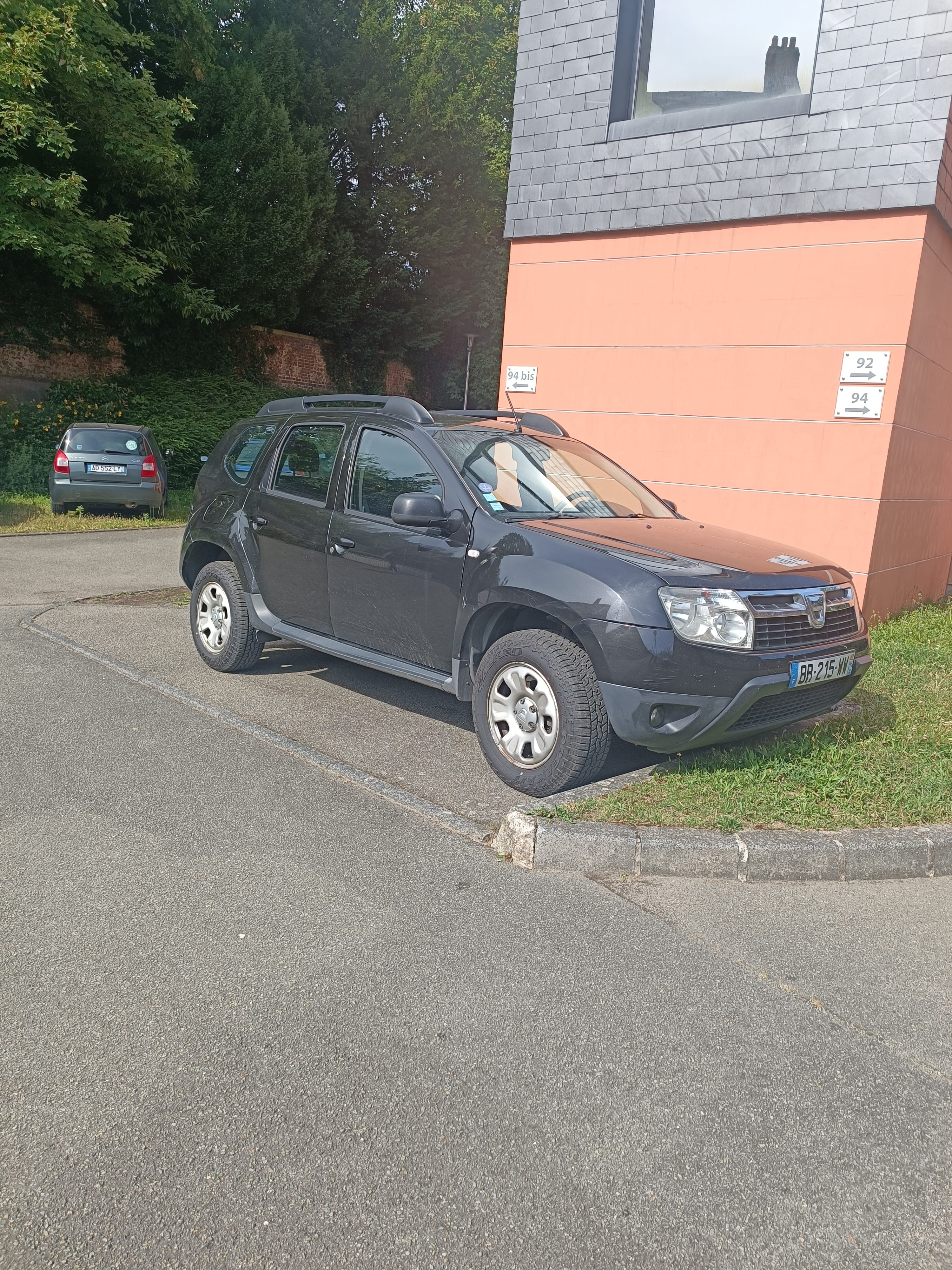 Dacia Duster, 2011