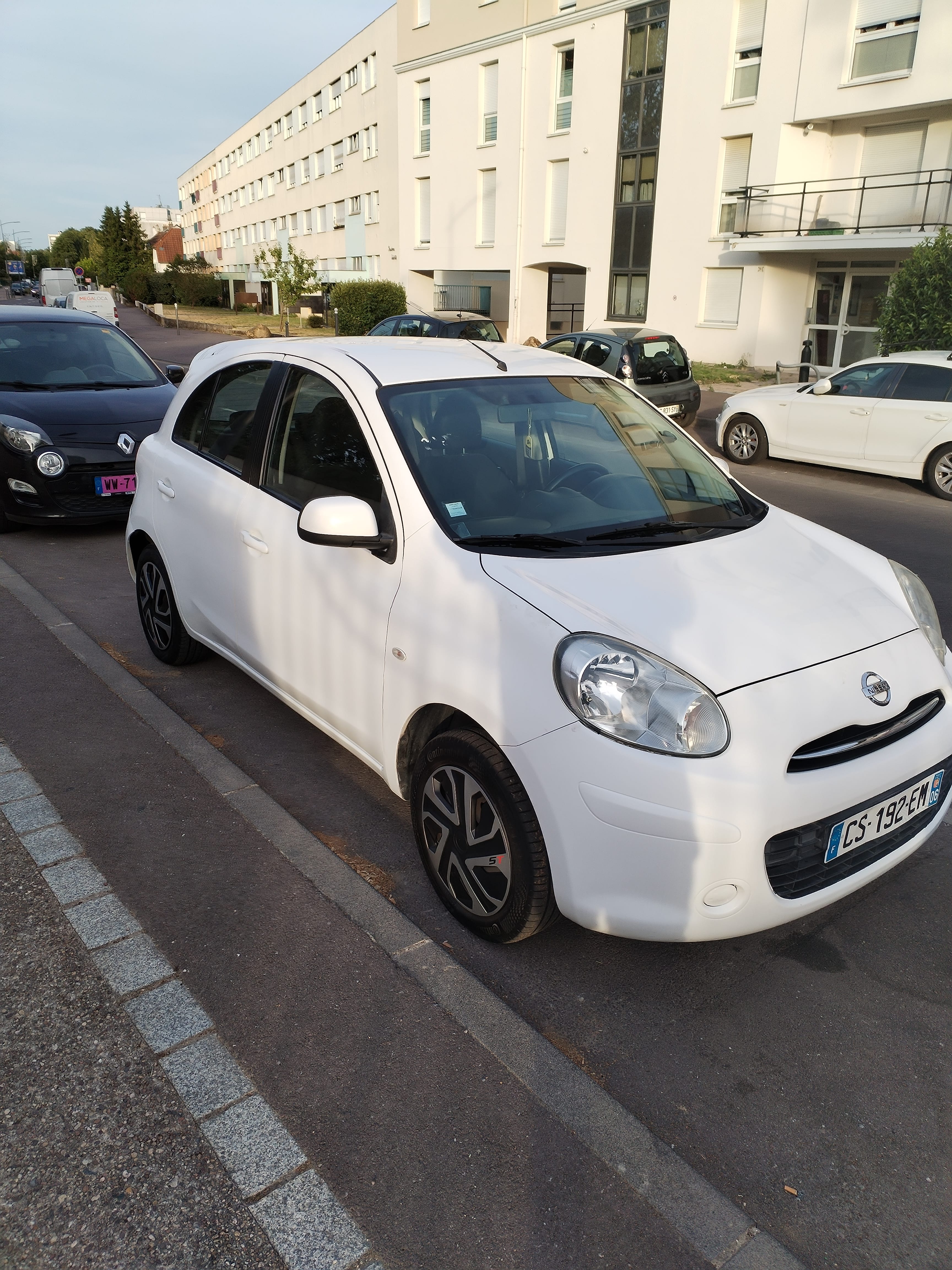 Nissan Micra, 2013, Essence 95