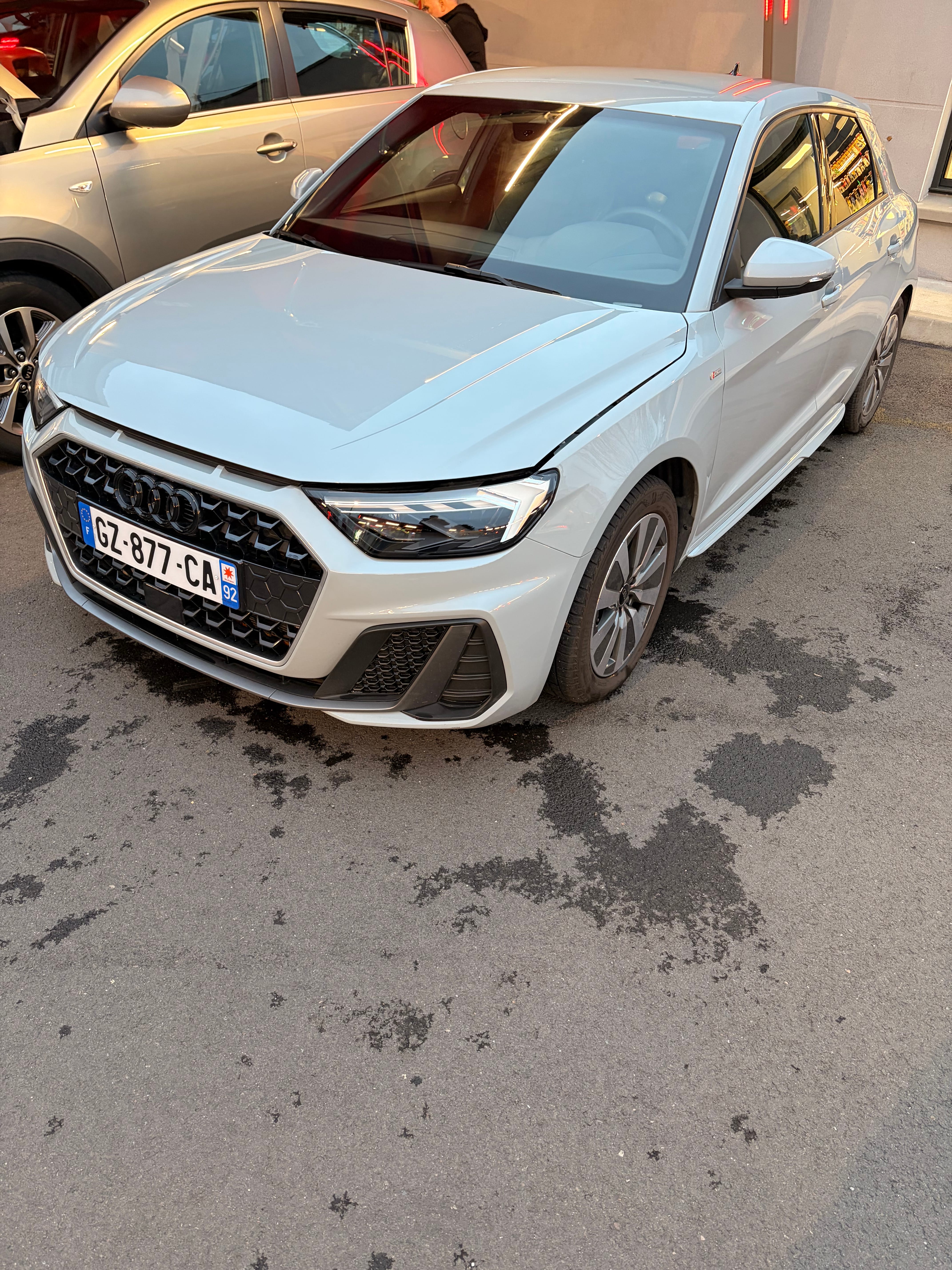 Audi A1 Sportback S Line 2024, 2024, Essence 95, automatique