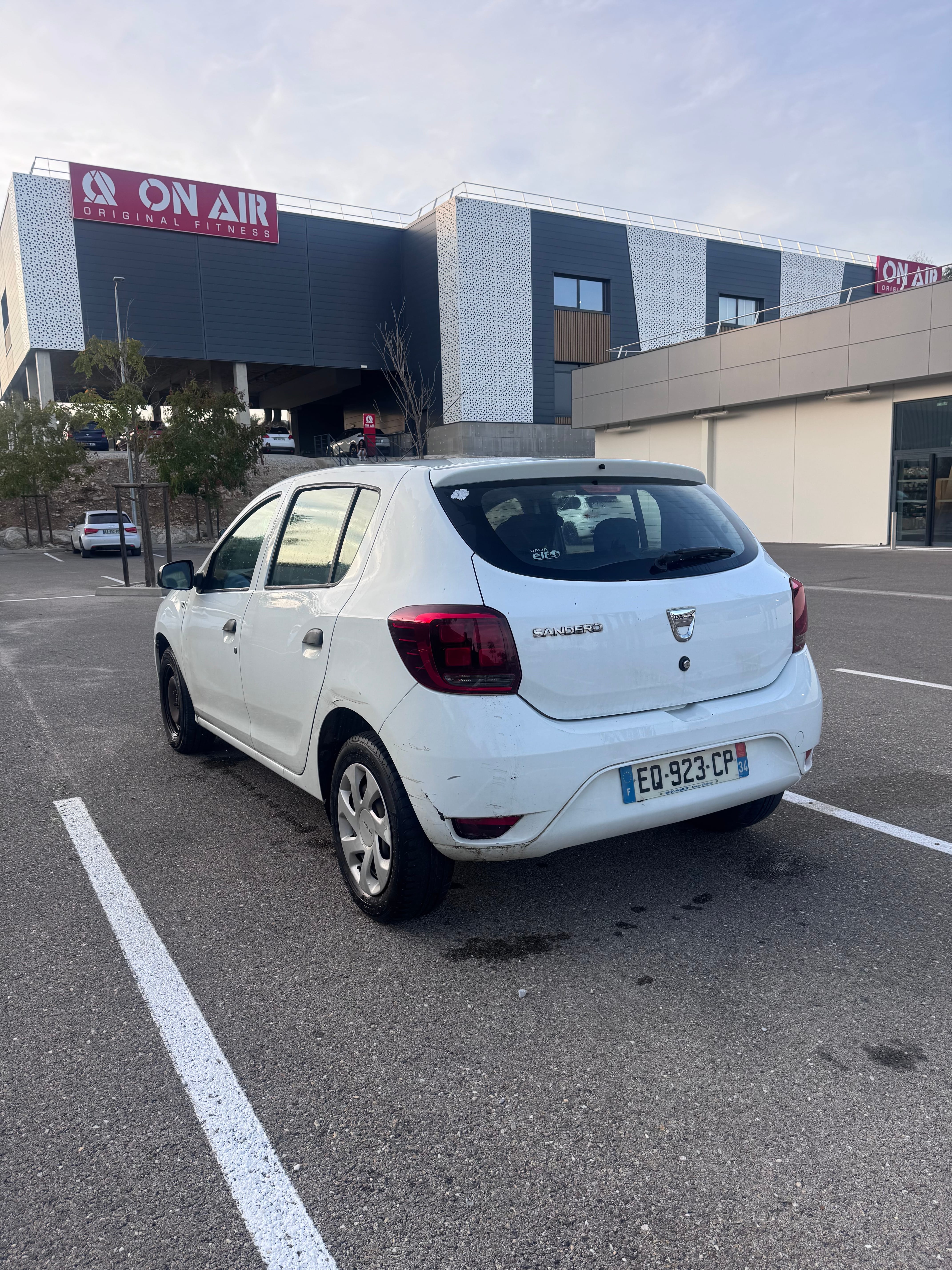 Dacia Sandero avec Audio Bluetooth
