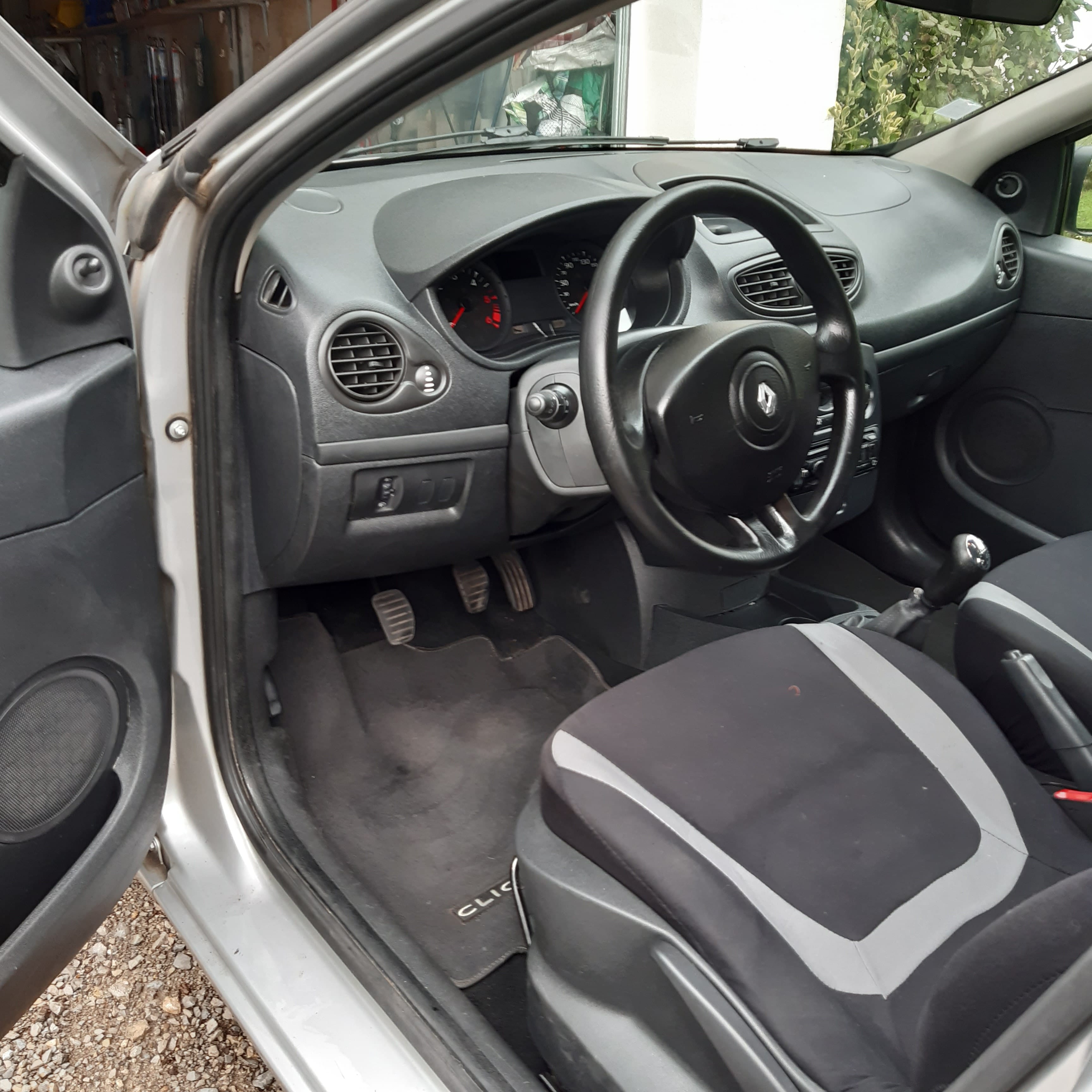 Renault Clio 1.5 DCI eco 2 avec Audio Bluetooth