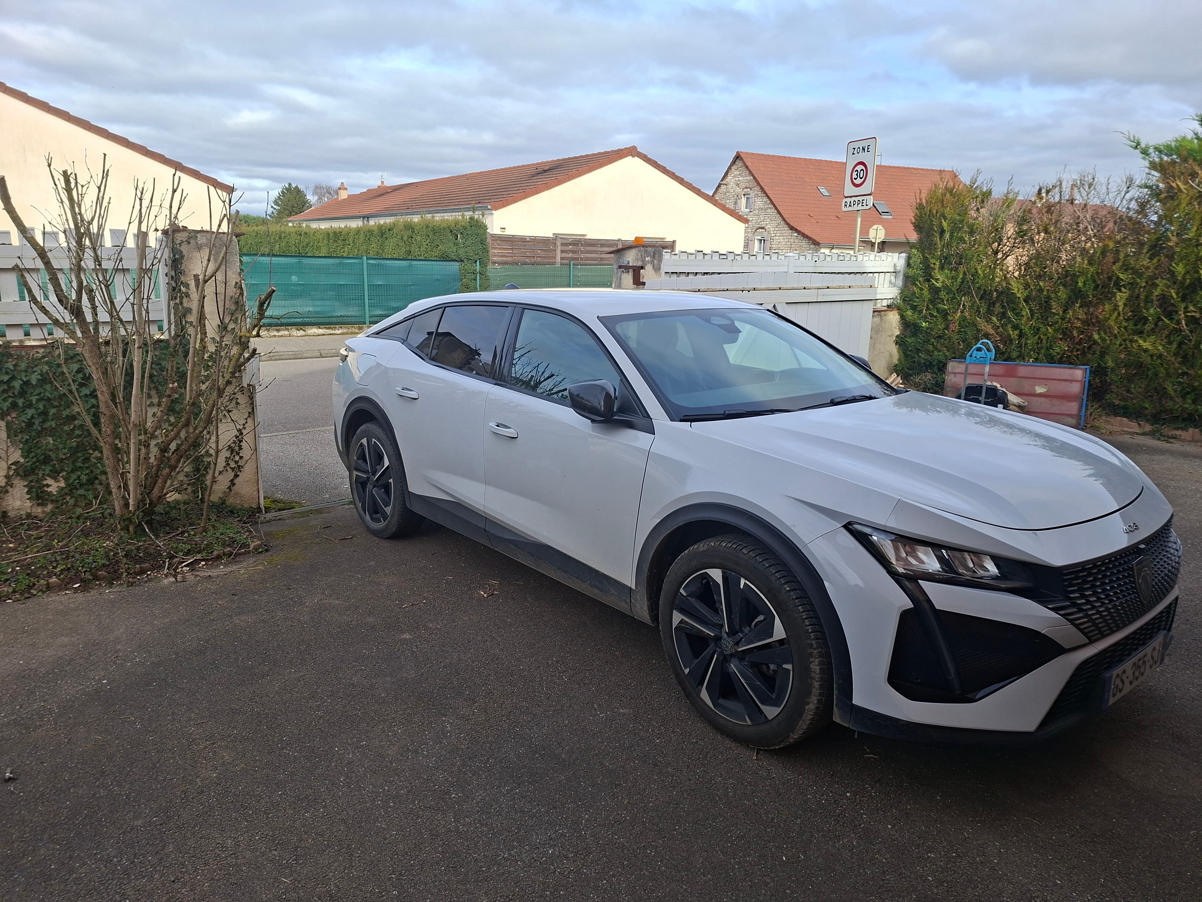 Peugeot 408 avec Caméra de recul