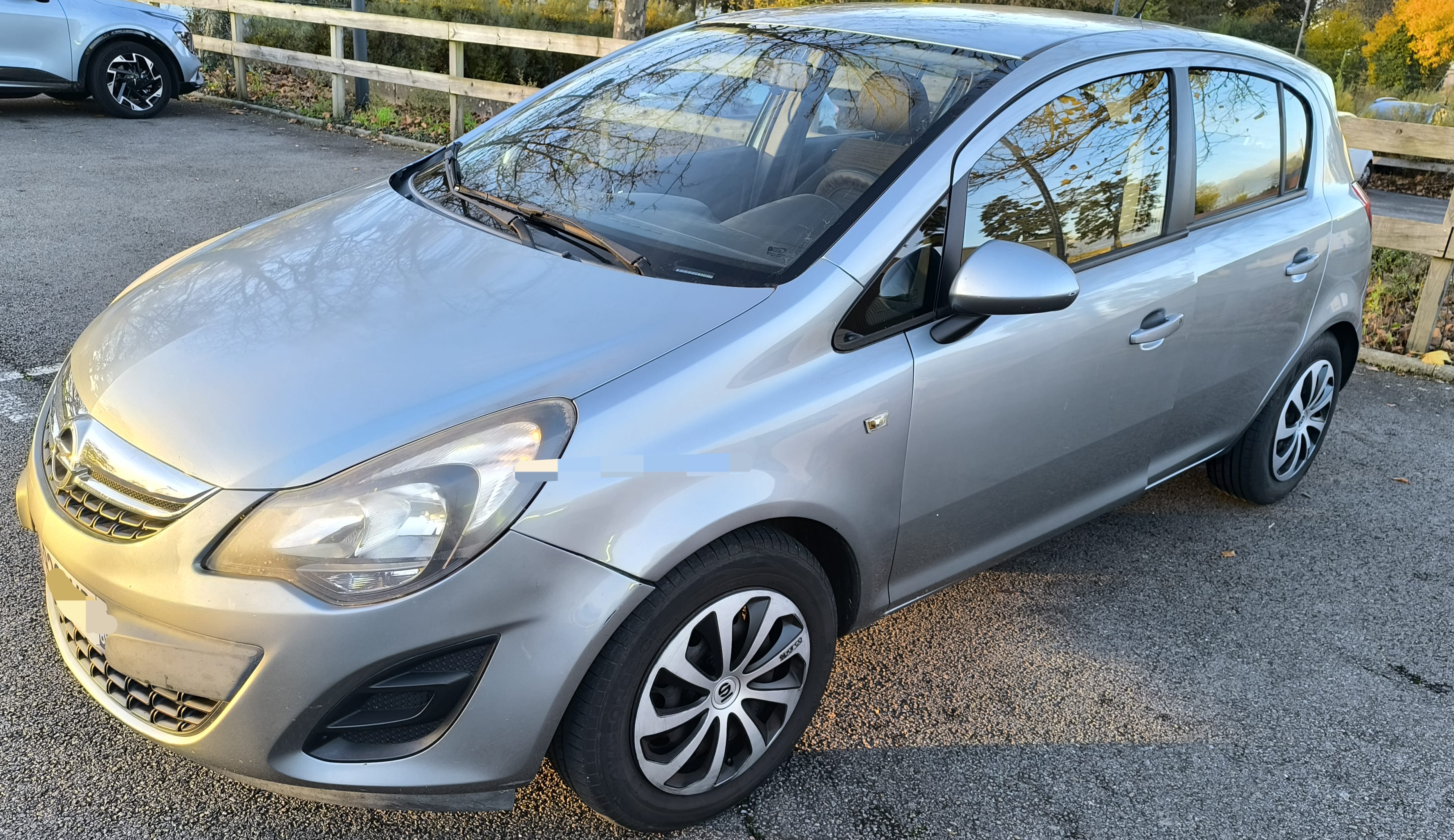 Opel Corsa, 2014, Essence 95