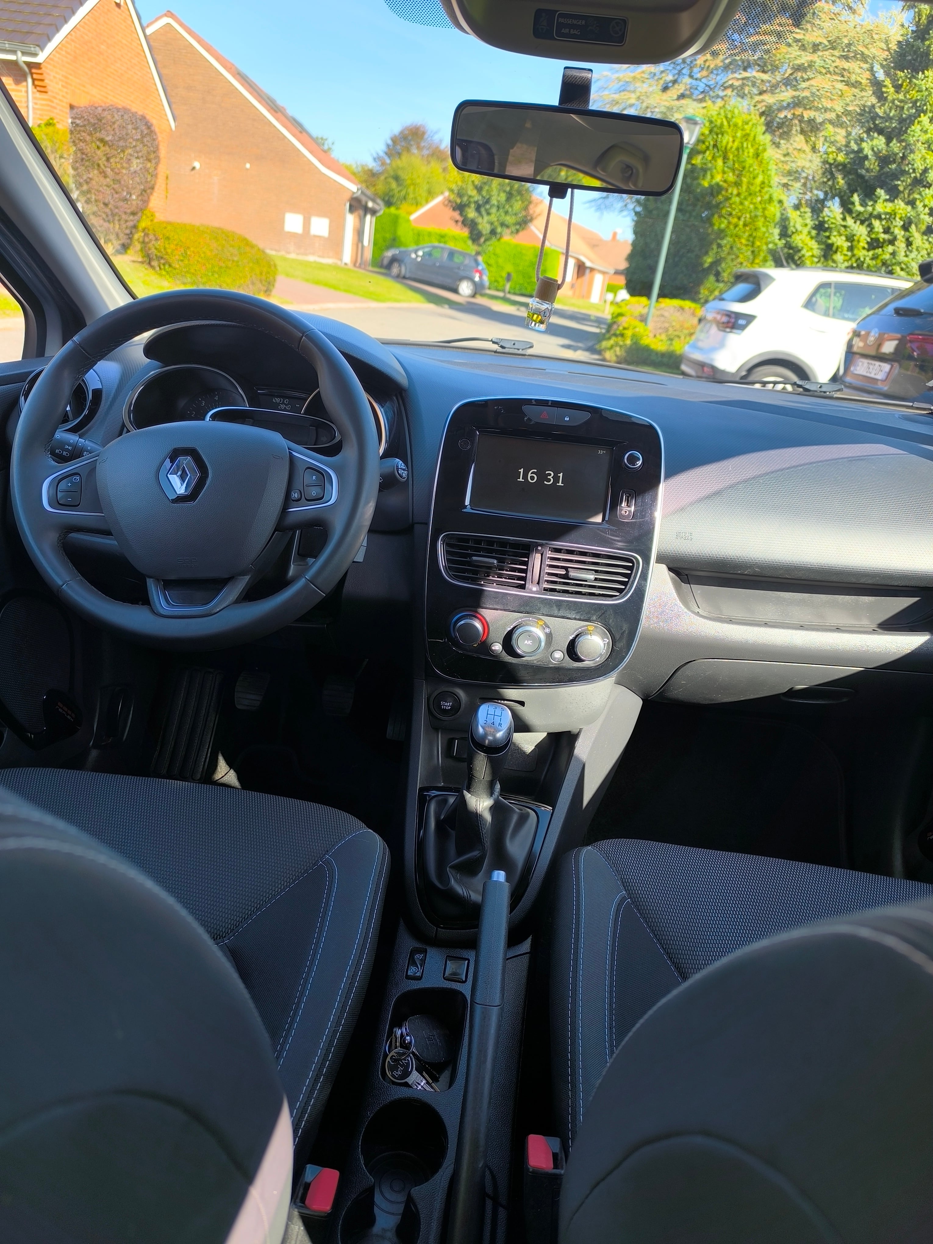 Renault Clio avec Régulateur de vitesse