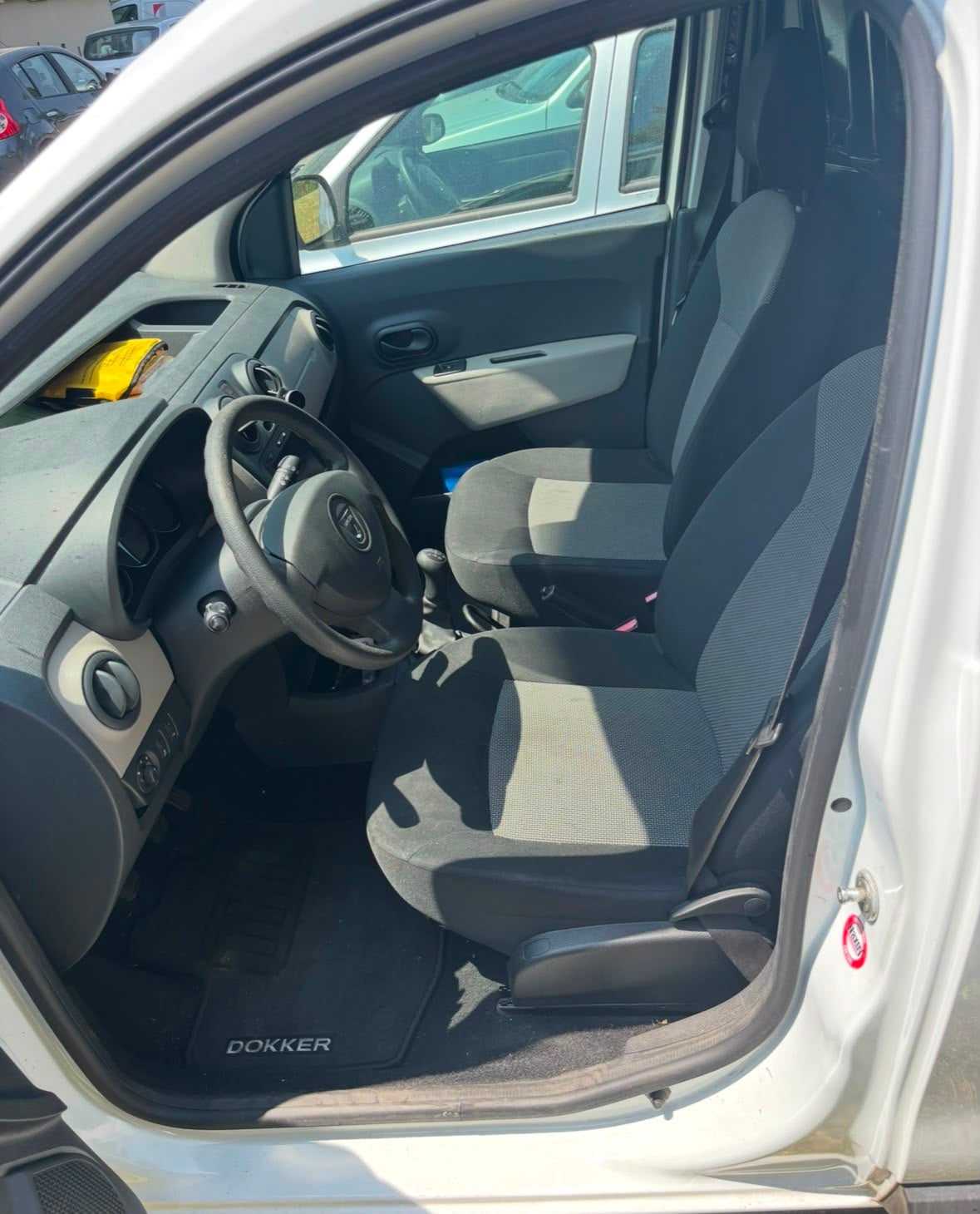 Dacia Dokker Van avec GPS