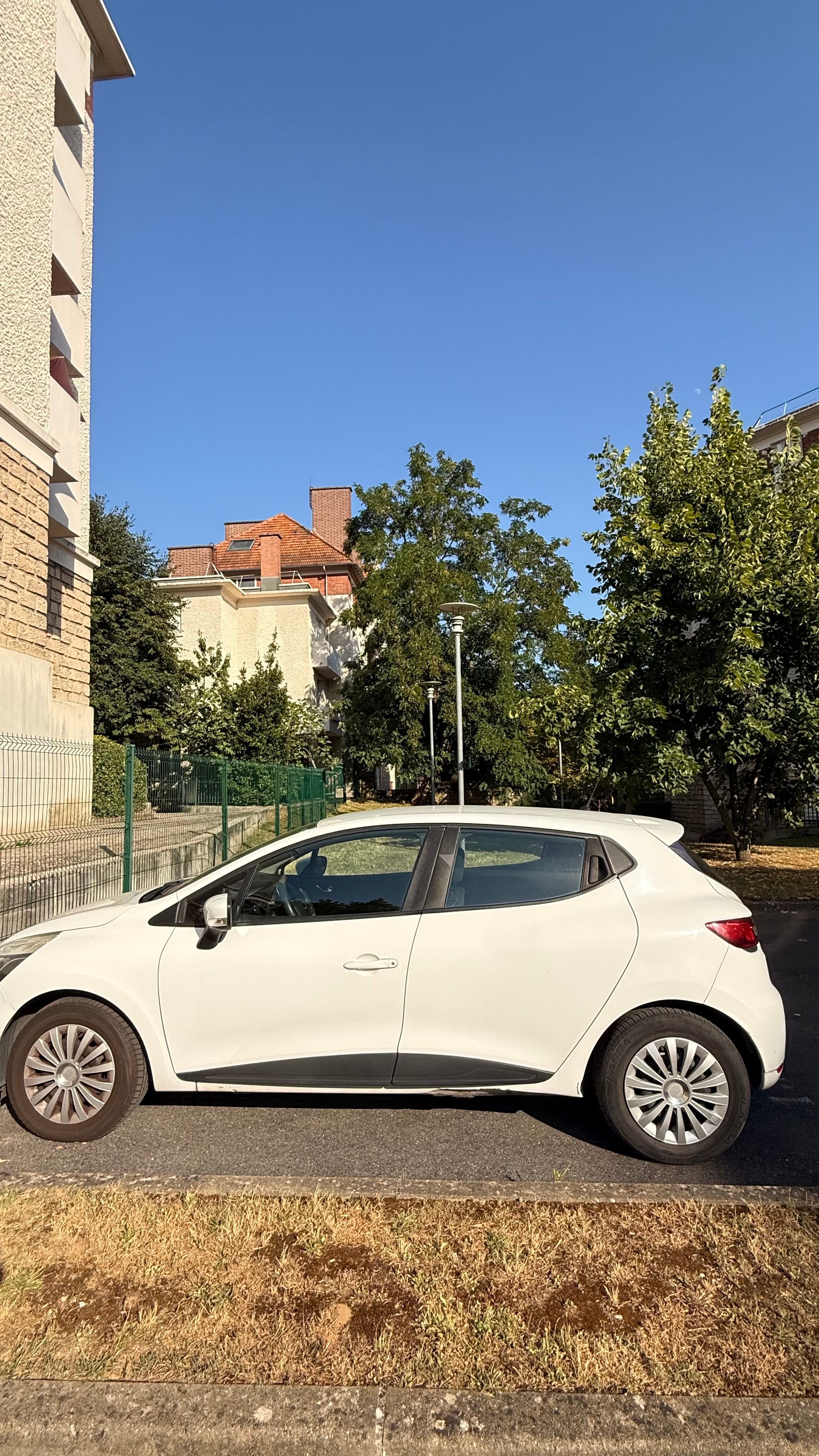Renault Clio avec Climatisation