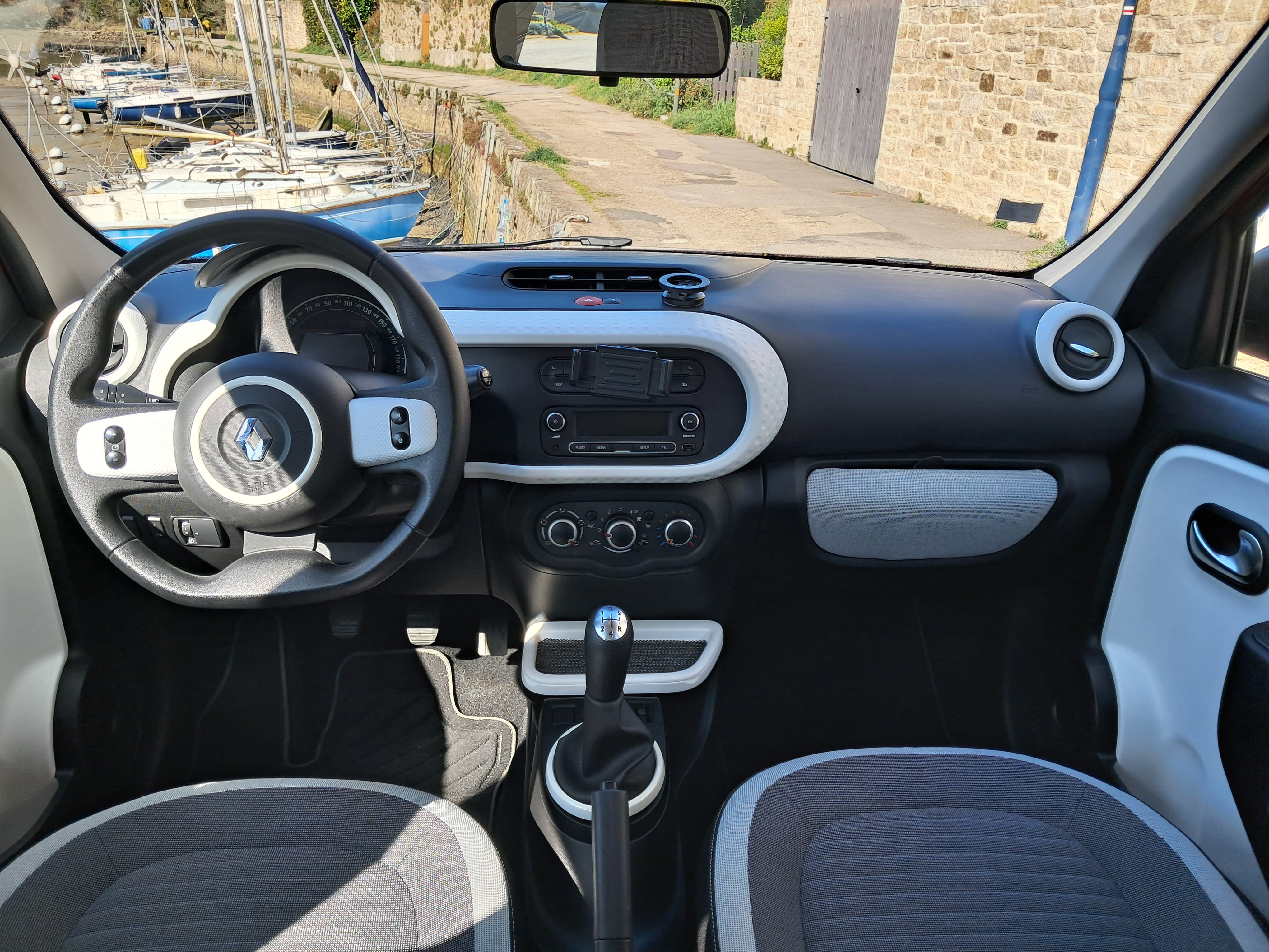 Renault Twingo III avec Audio Bluetooth