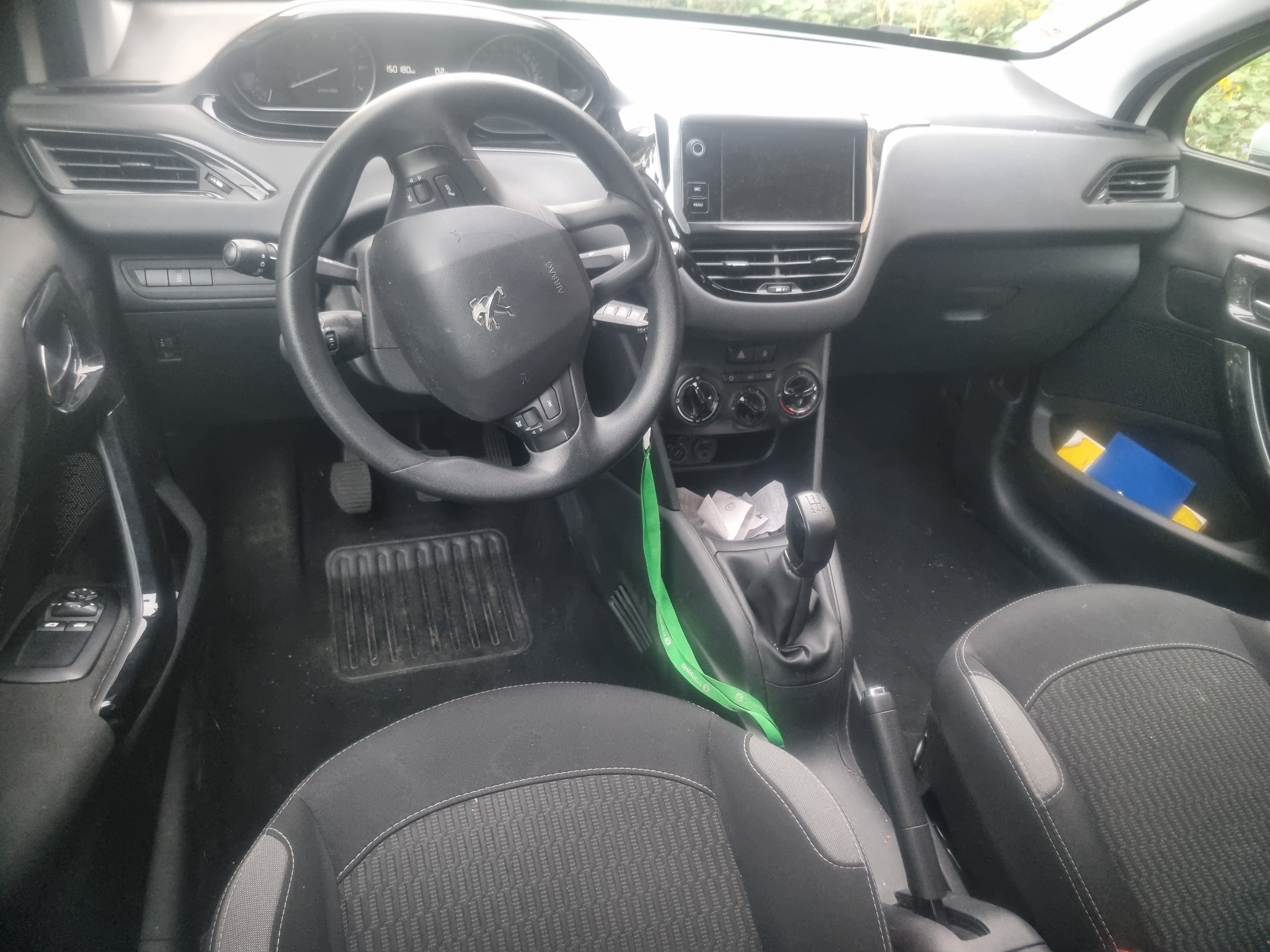 Peugeot 208 avec Régulateur de vitesse