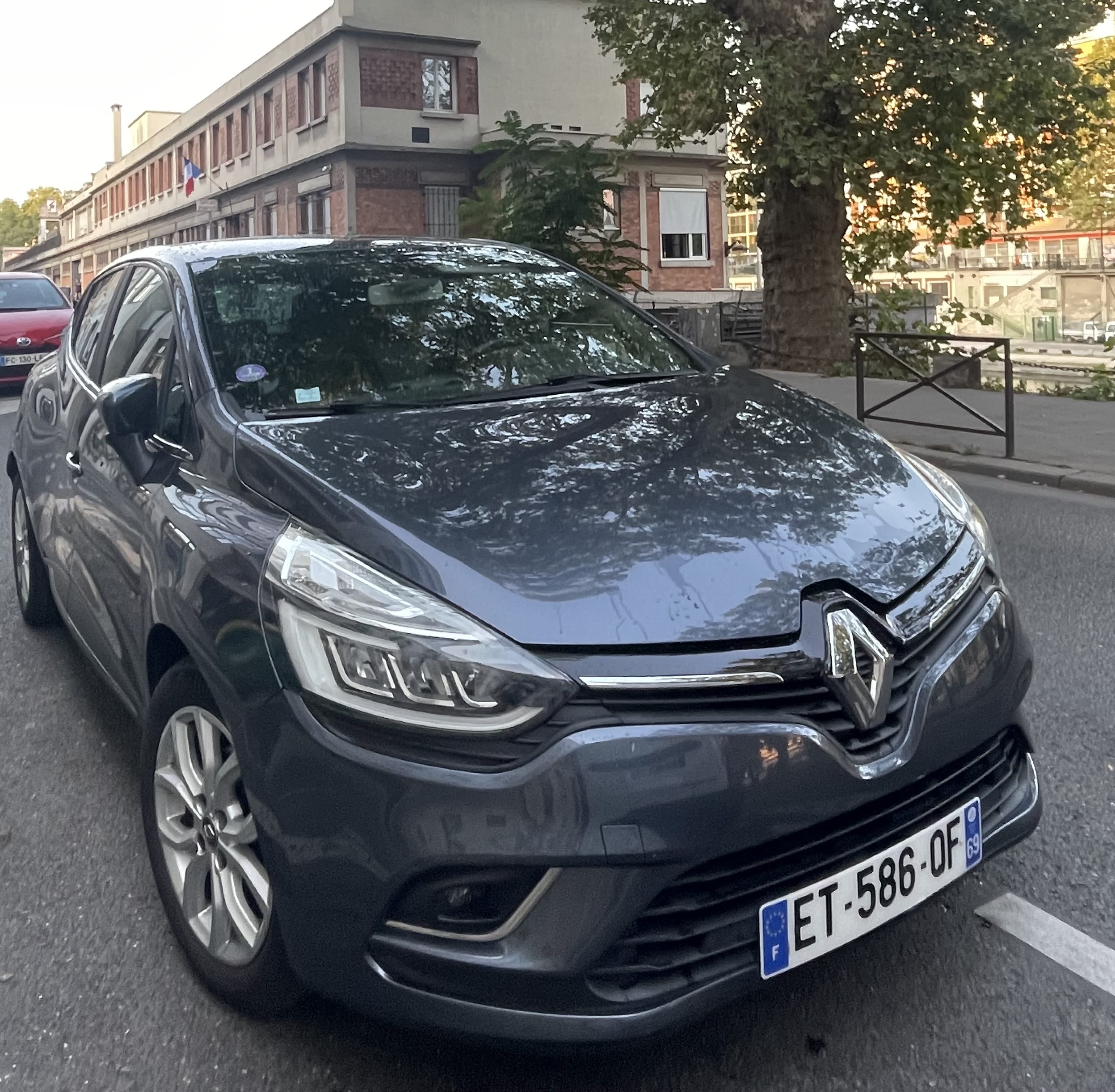 Renault Clio, 2018, Essence 98