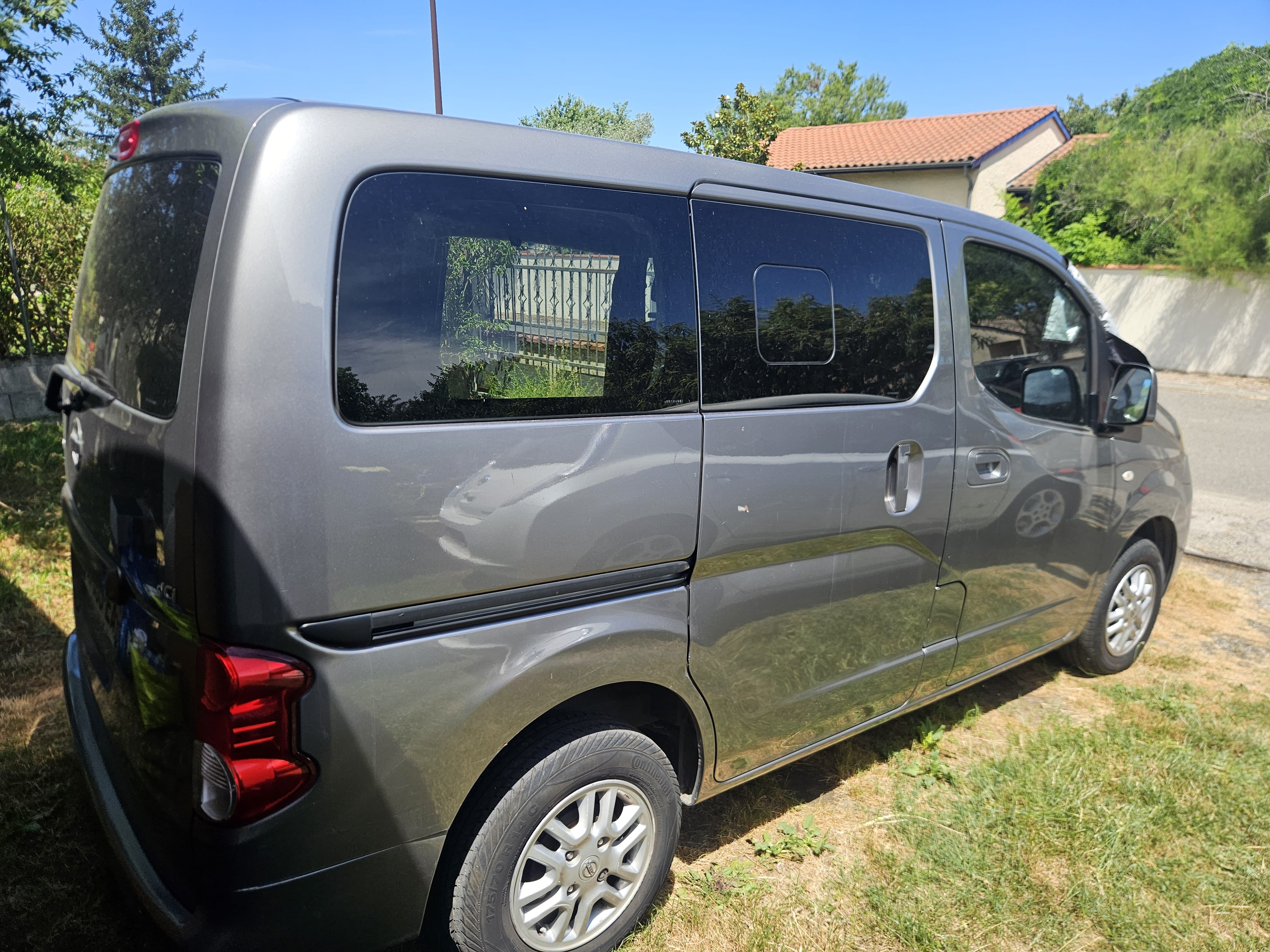 Nissan NV200 Combi avec Climatisation
