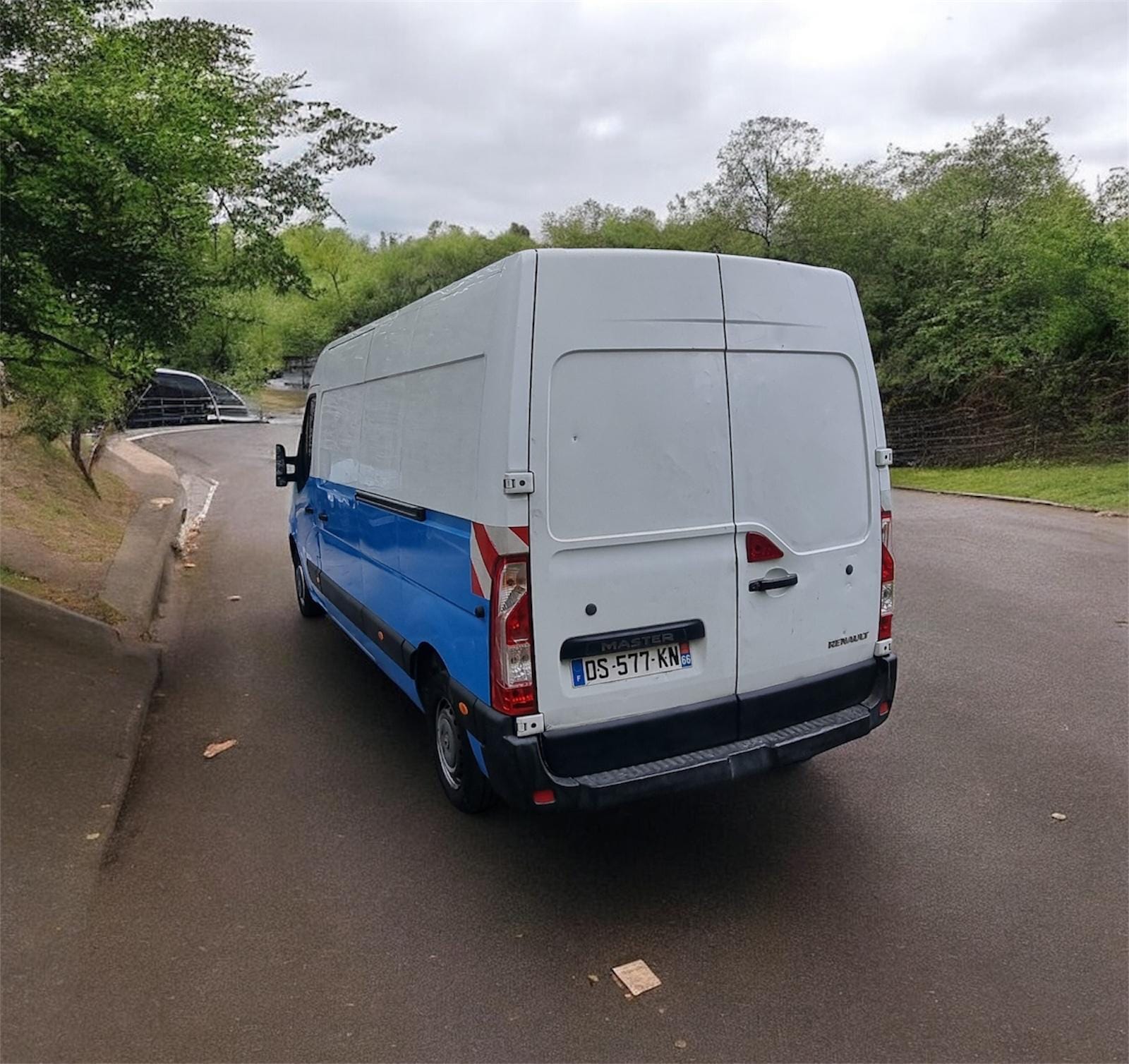 Renault Master 2.3 avec Autoradio