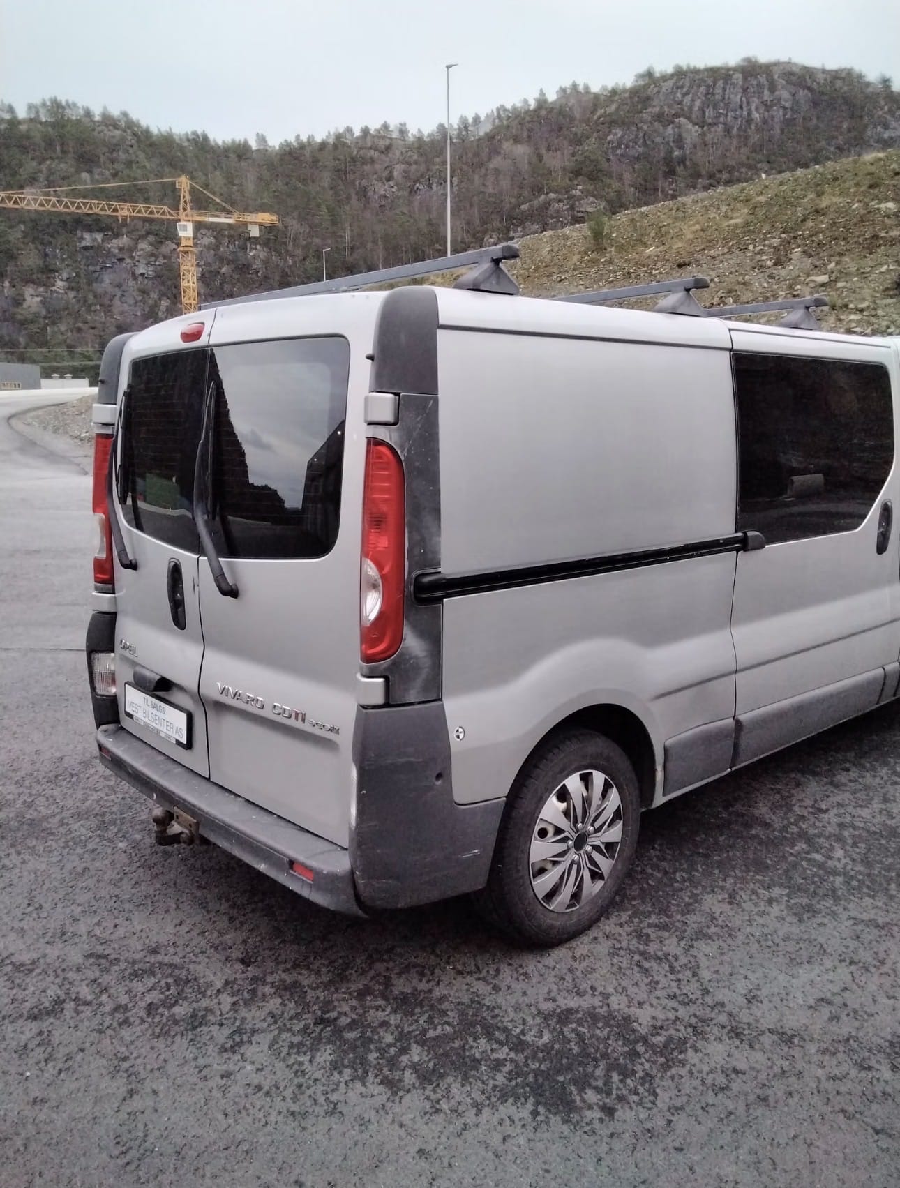 Opel Vivaro med Lydinngang