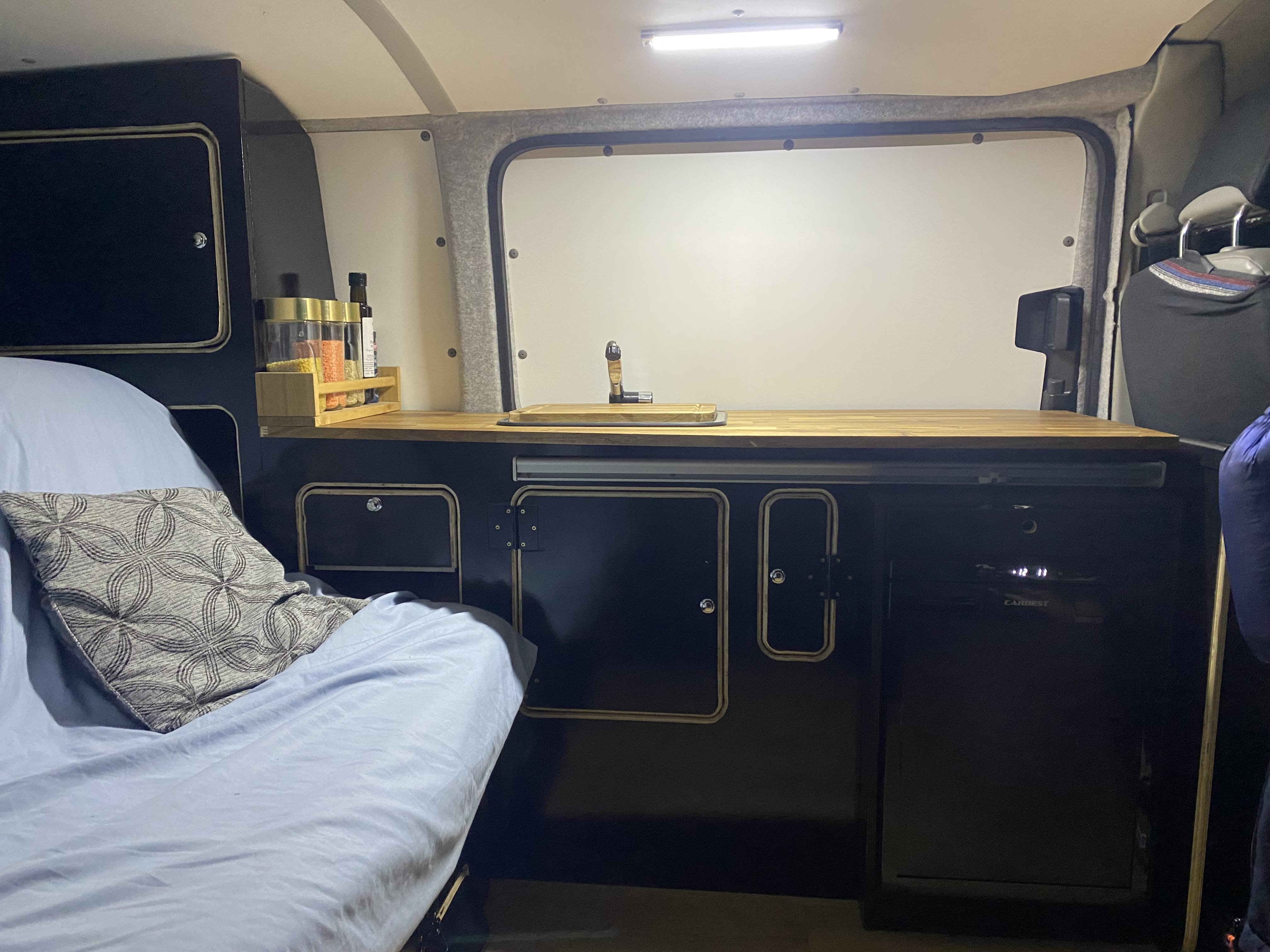 Volkswagen Transporter 2,0L tdi avec Caméra de recul