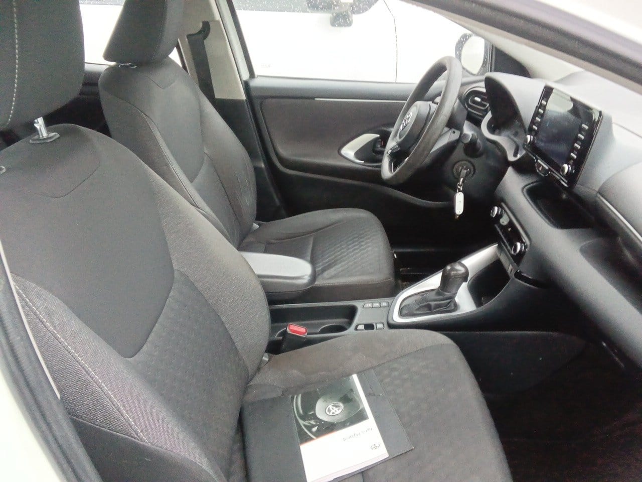 Toyota Yaris Híbrido mit Bluetooth-Audio