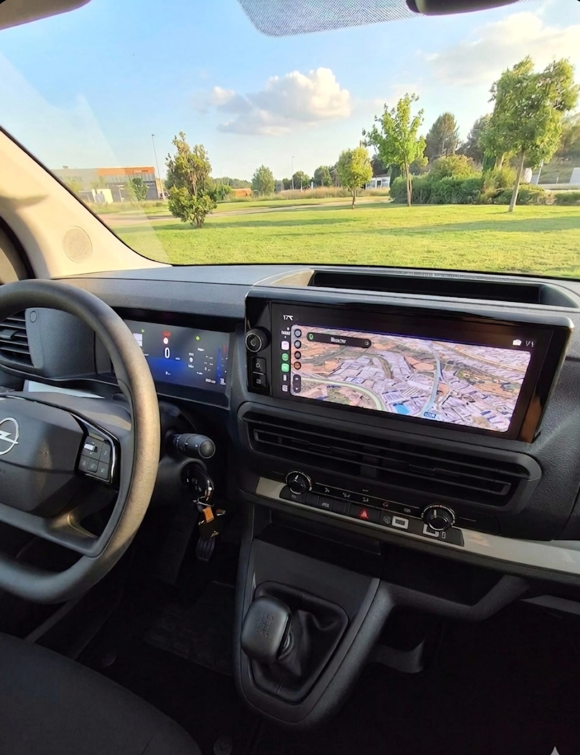 Opel Vivaro avec Caméra de recul