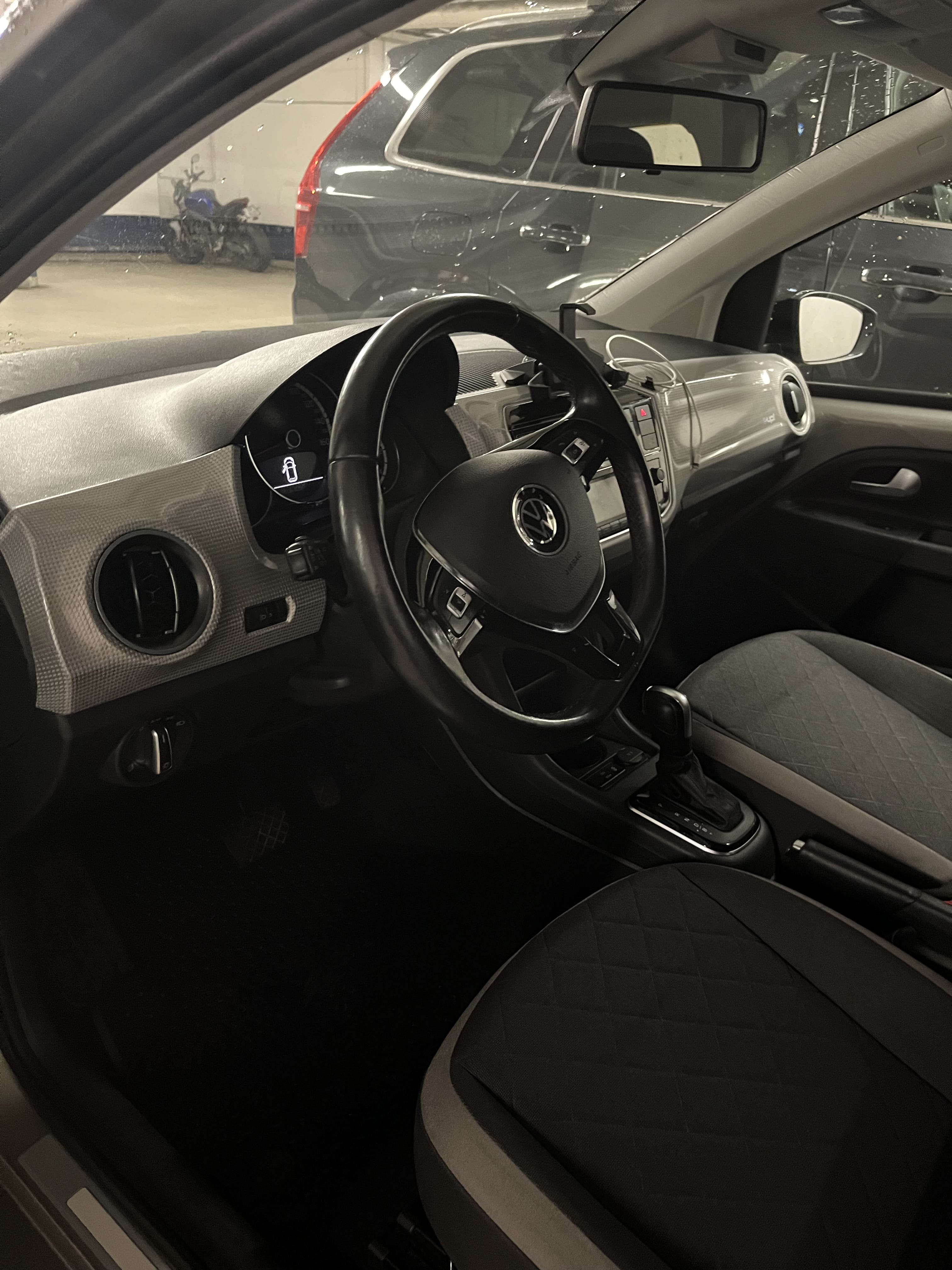 Volkswagen e-Up ! Range med Bluetooth audio