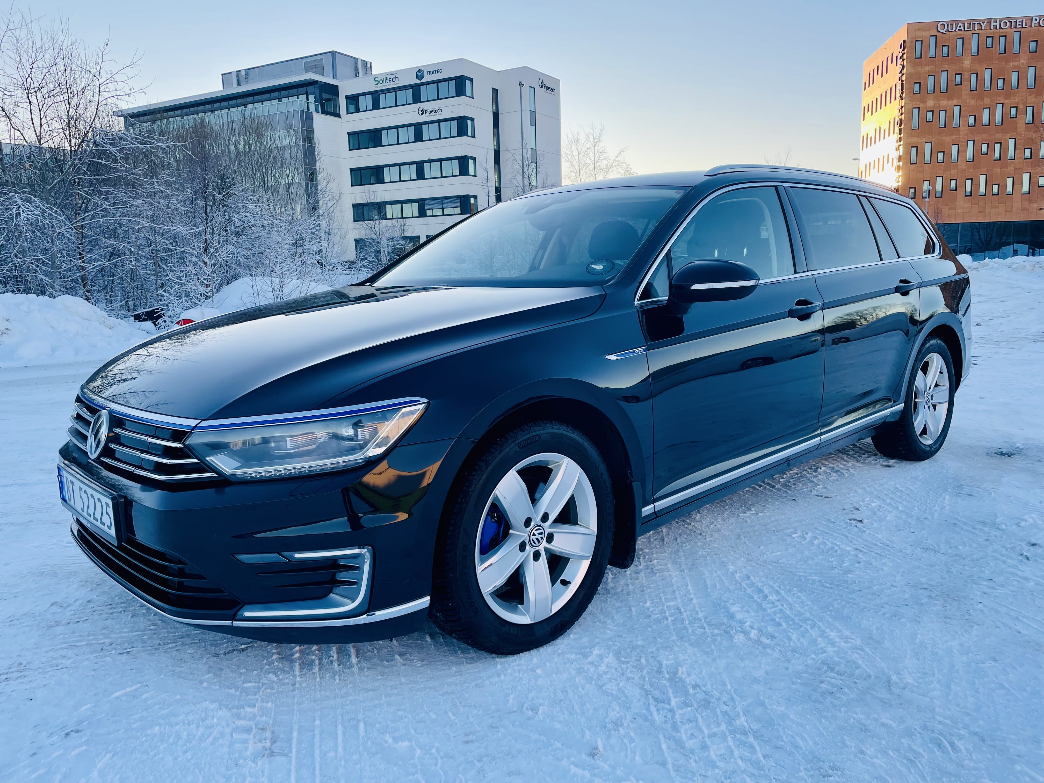 Volkswagen Passat GTE, 2016, Blyfri 98 / Elektrisk (hybrid), automatisk