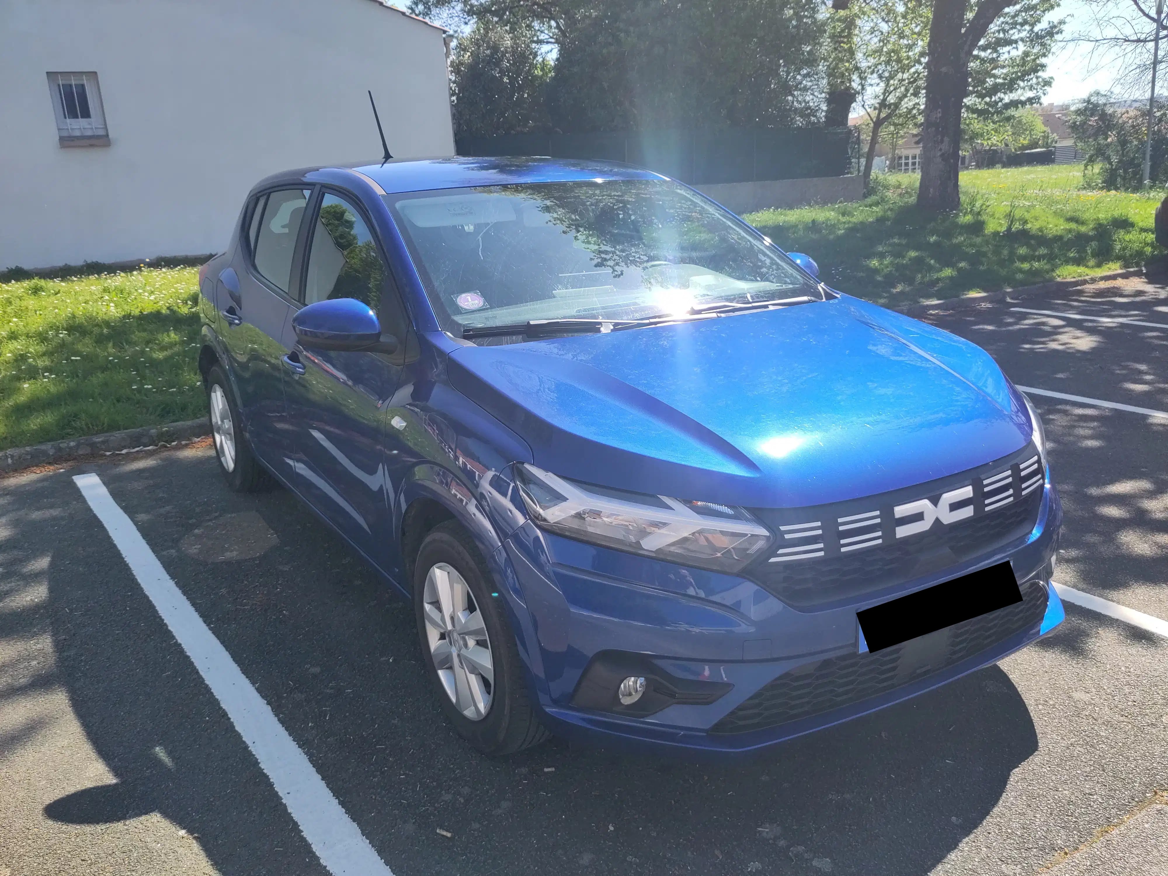 Dacia Sandero, 2023, Essence 98