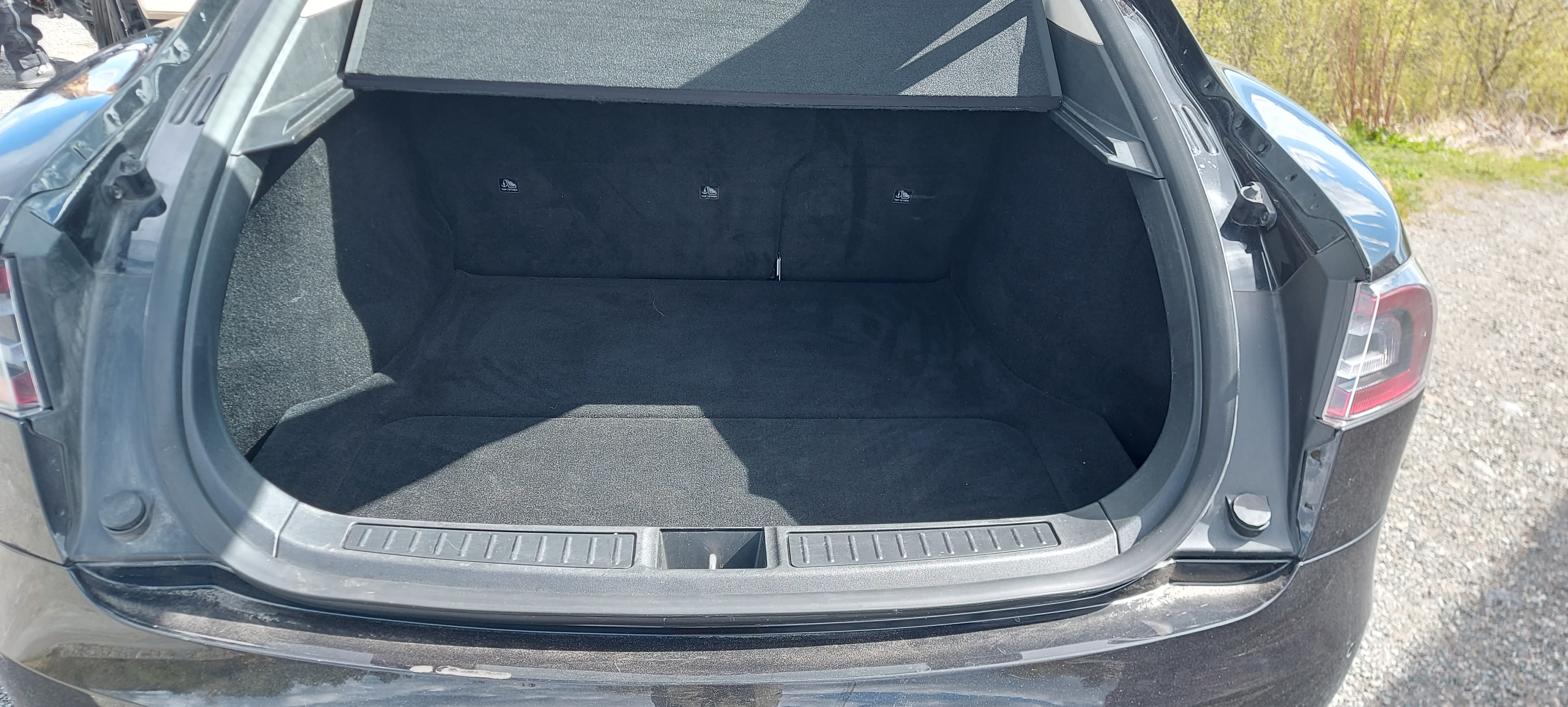 Tesla Model S med Babysete