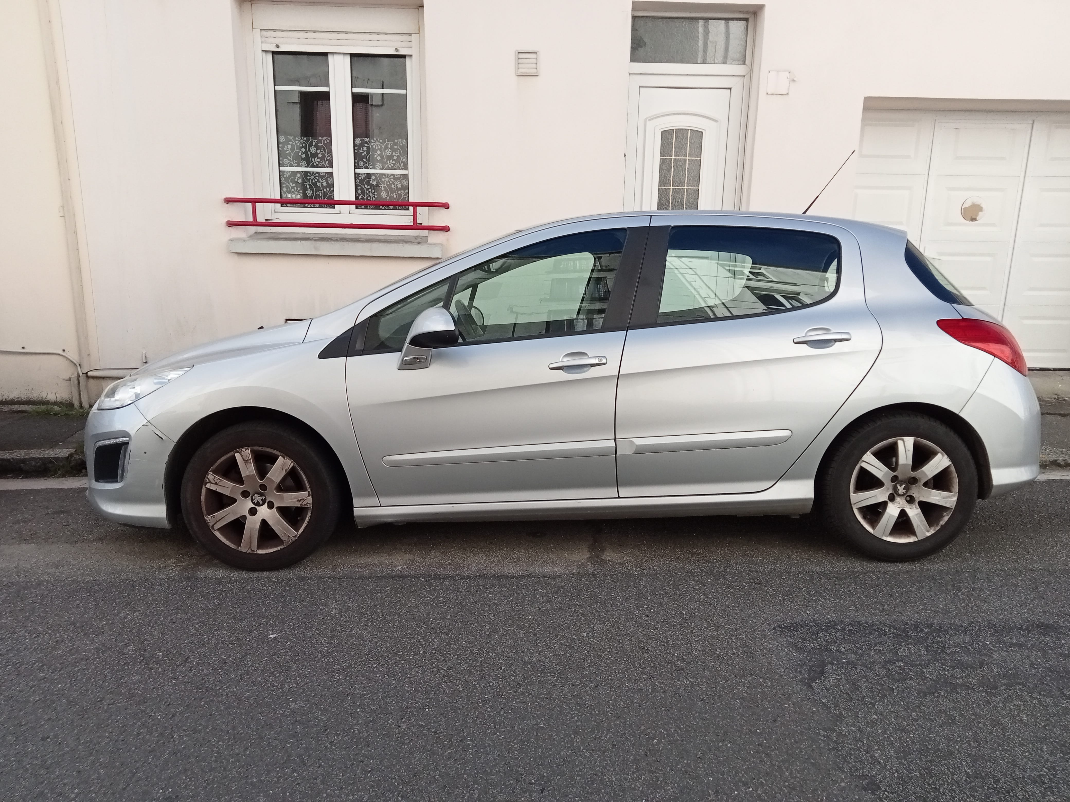 Peugeot 308 avec Climatisation