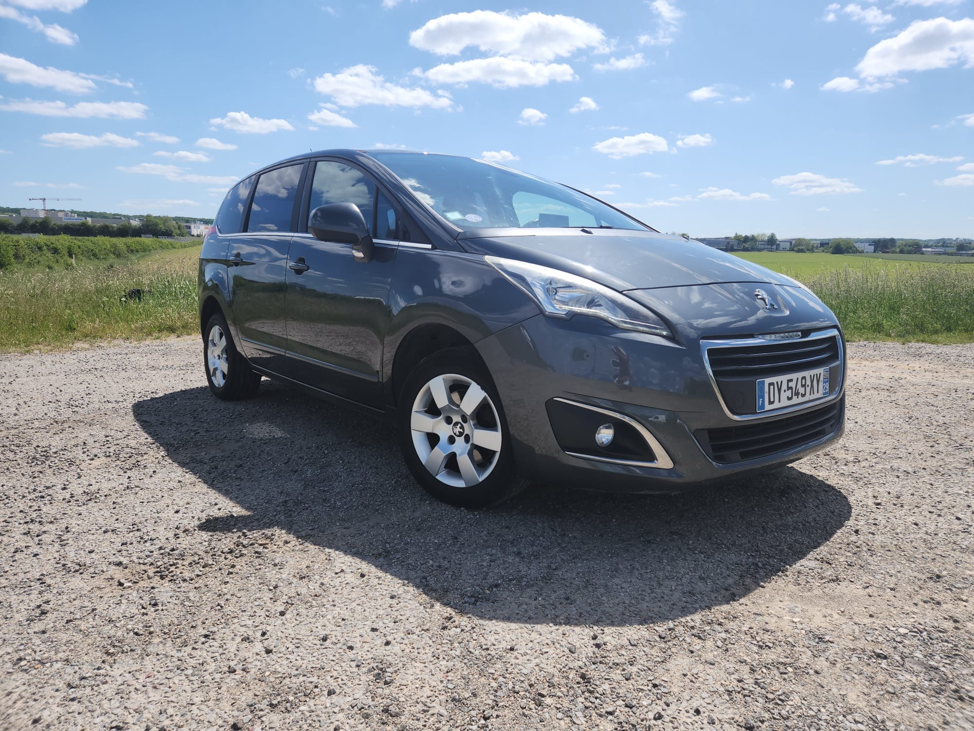 Peugeot 5008, 2016, Essence 98