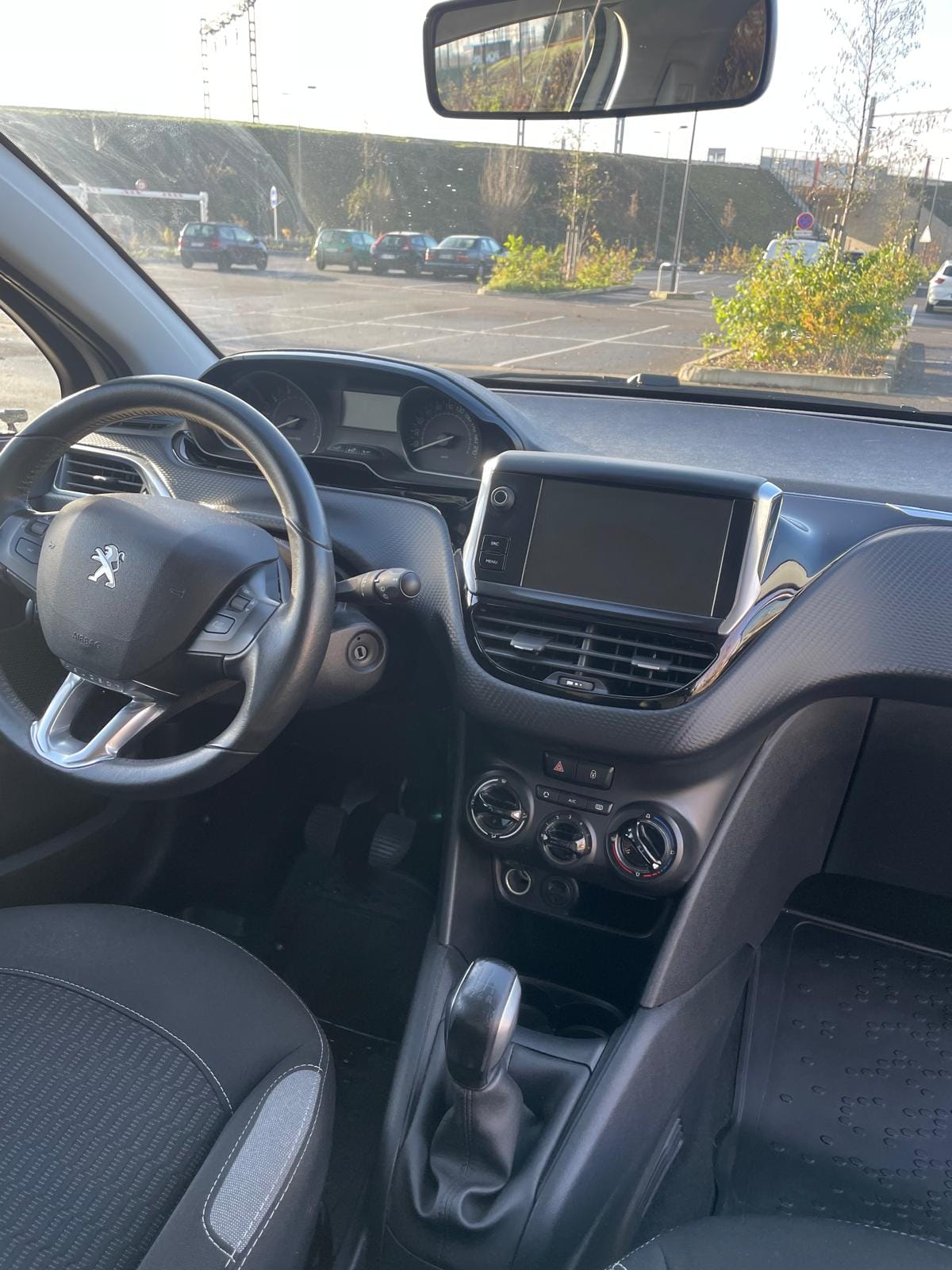Peugeot 208 avec Régulateur de vitesse