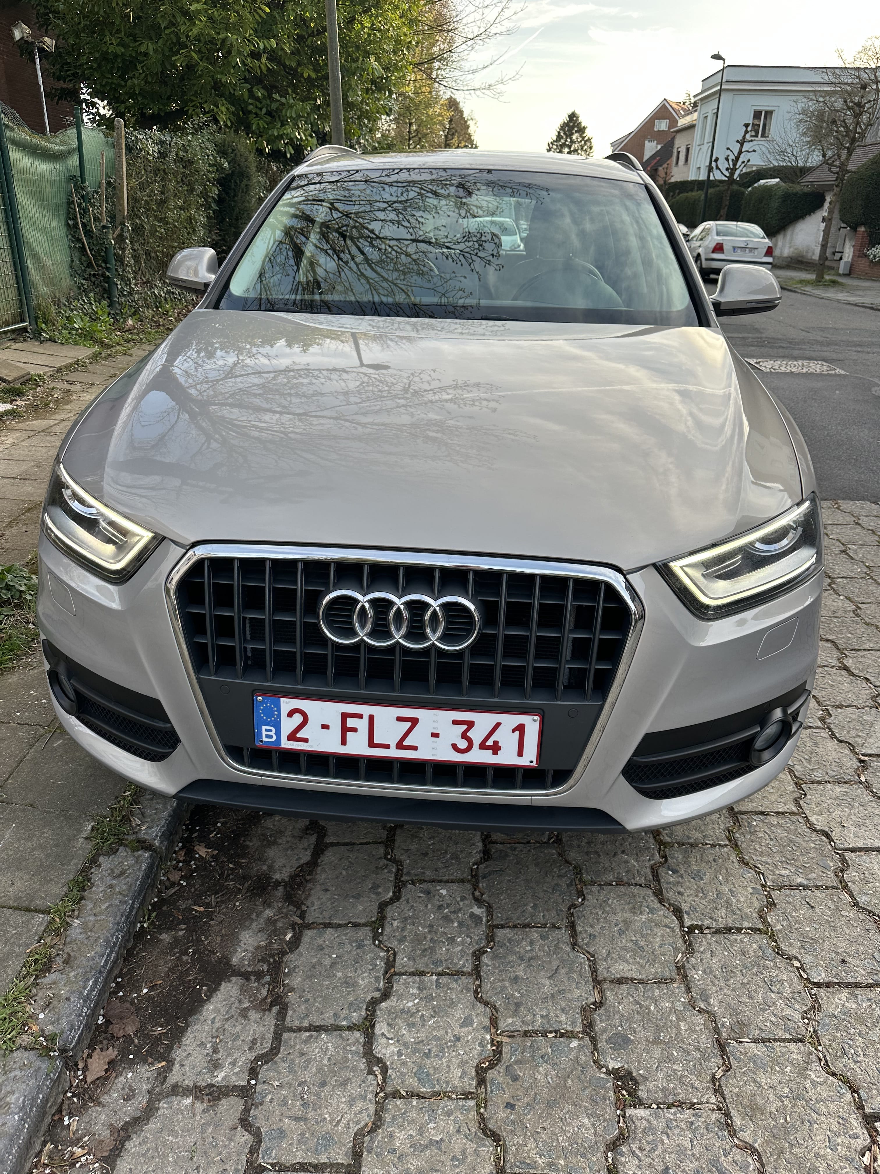 Audi Q3 (1.4 TFSI) intérieur cuir | met Airco