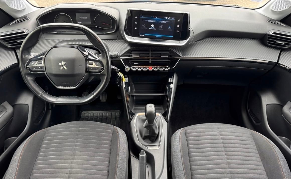 Peugeot 208 avec Régulateur de vitesse