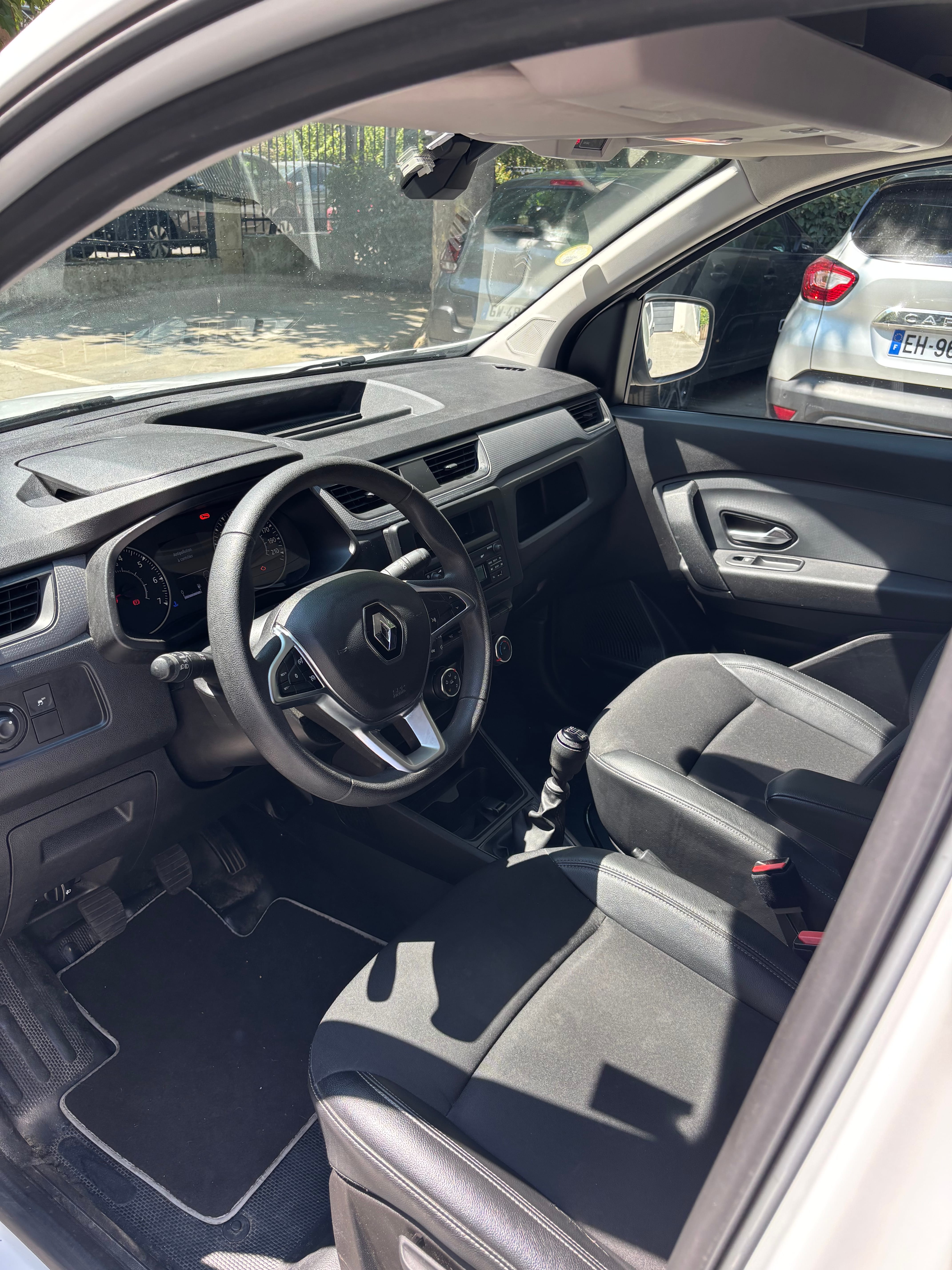 Renault Express avec Entrée audio / iPod