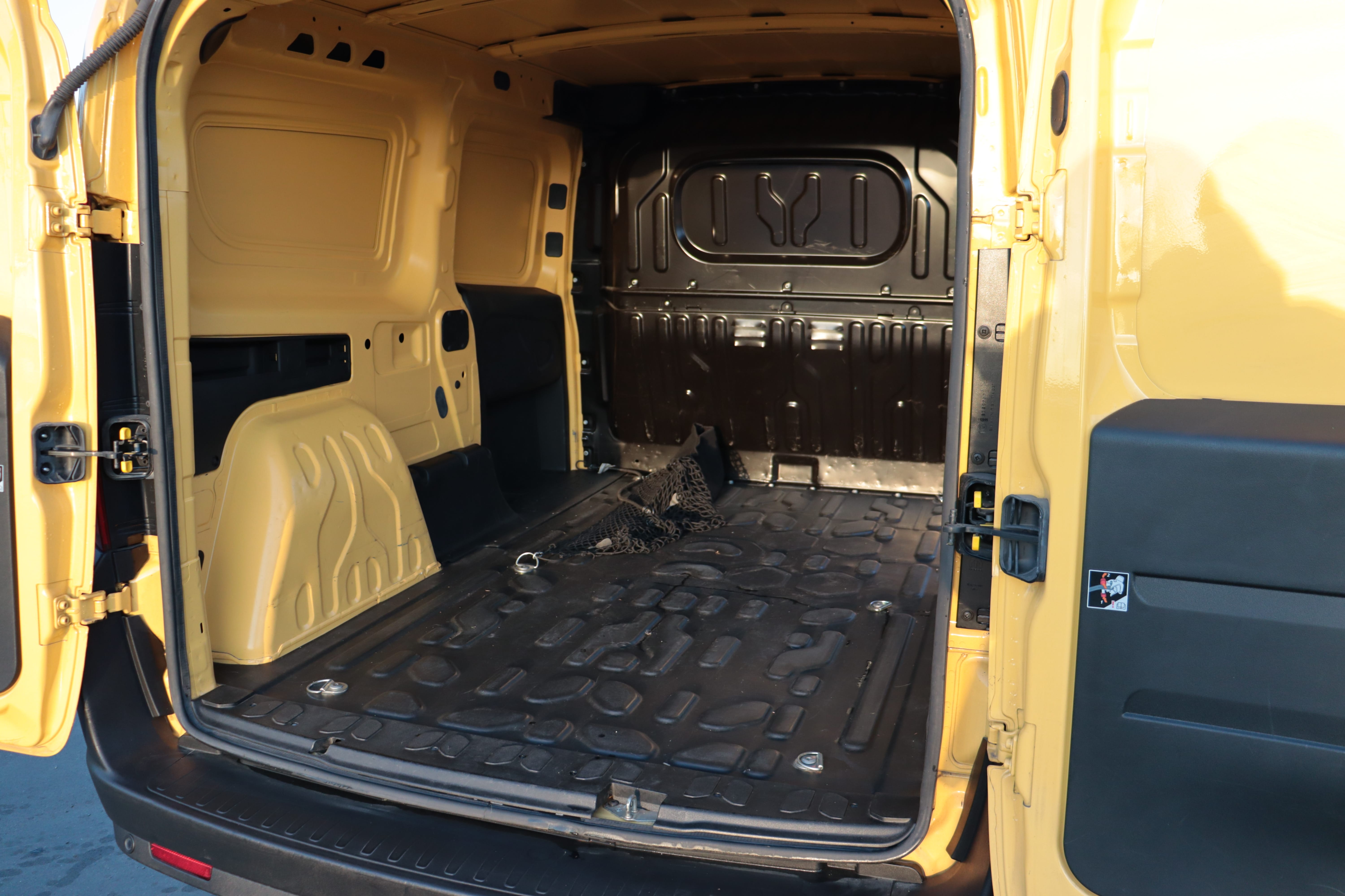 Fiat Doblo Cargo avec Audio Bluetooth