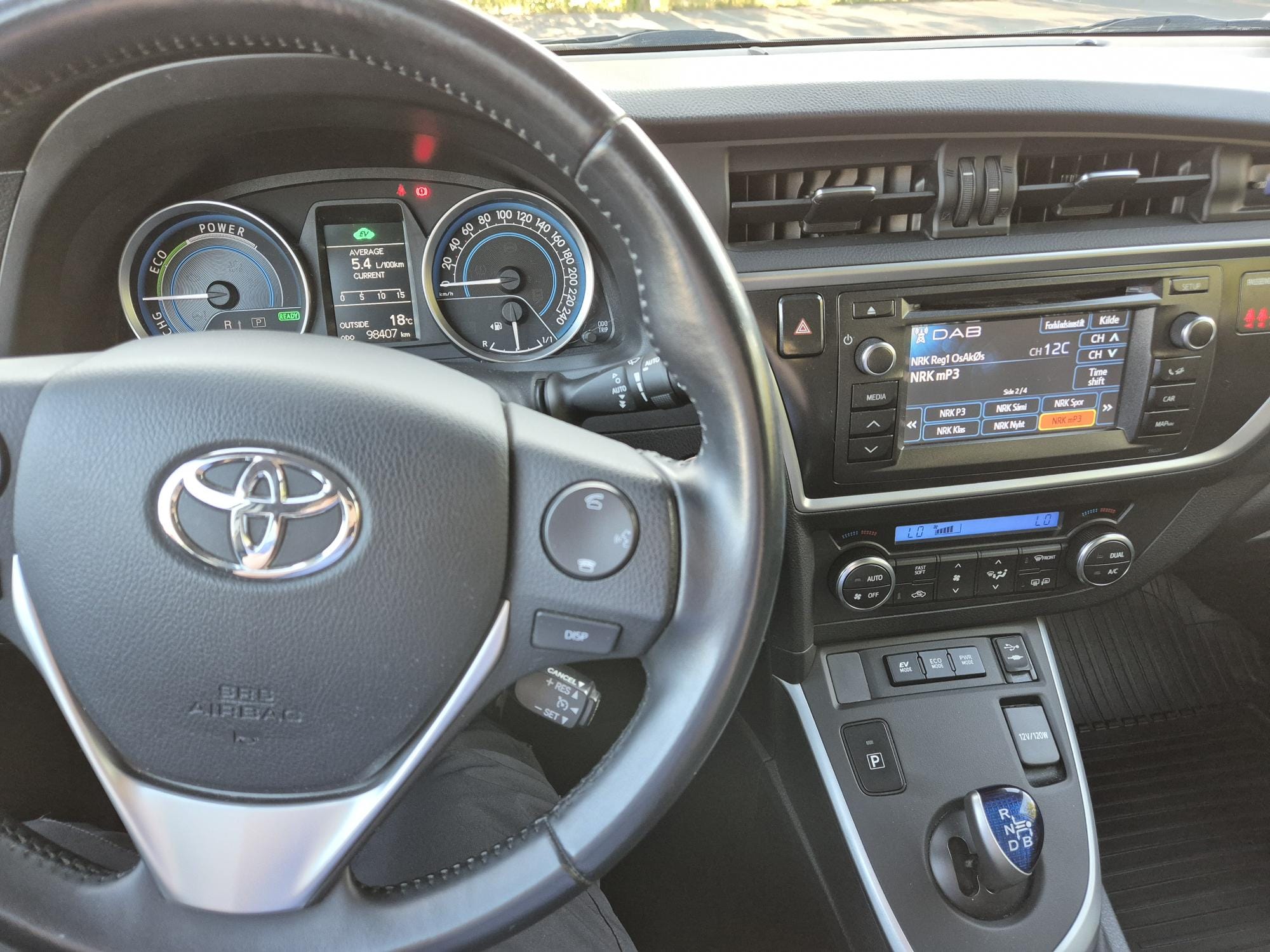 Toyota Auris Hybrid med GPS