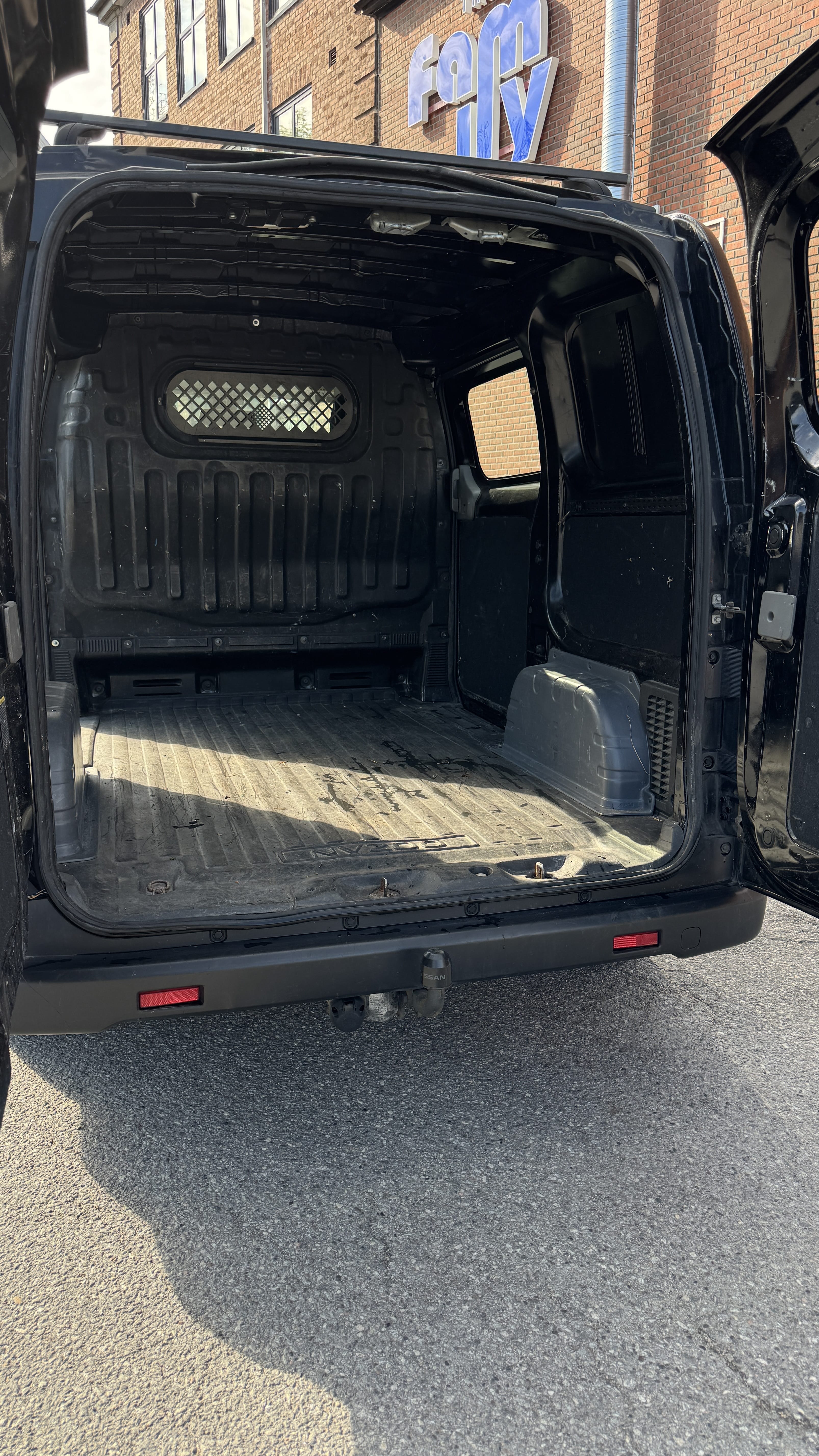 Nissan NV200 med Aircondition