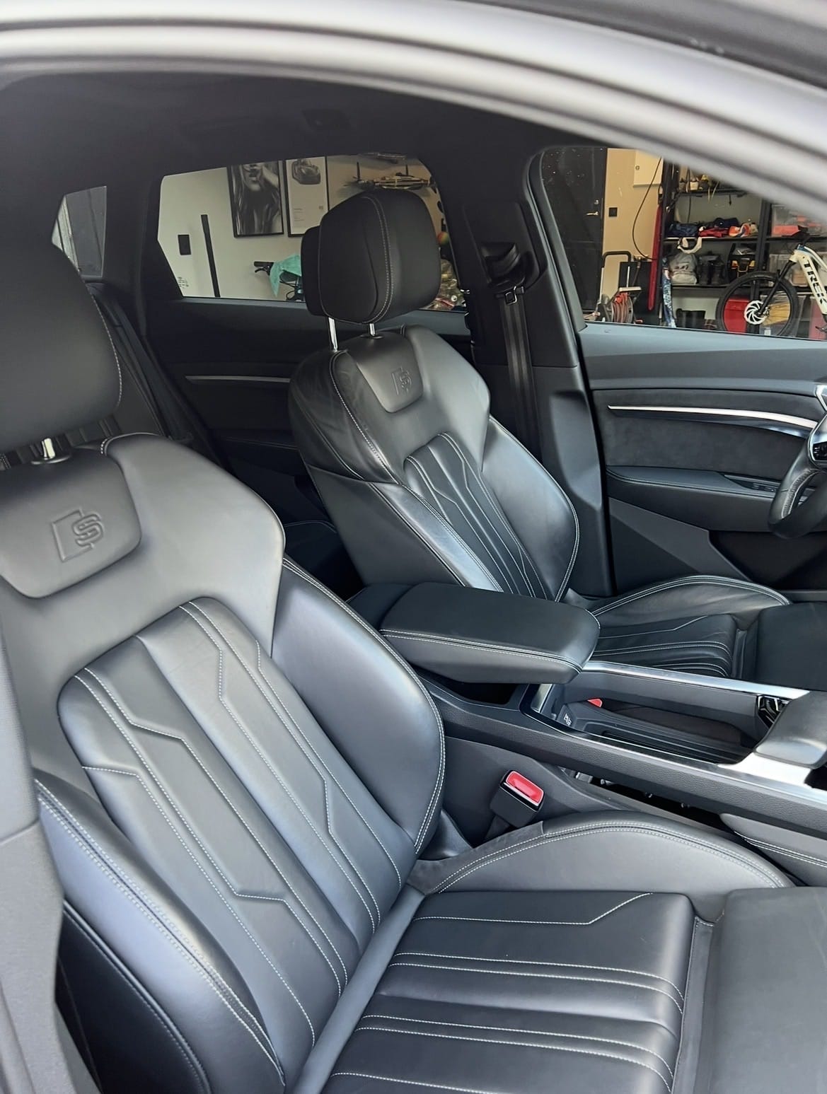 Audi e-tron med GPS