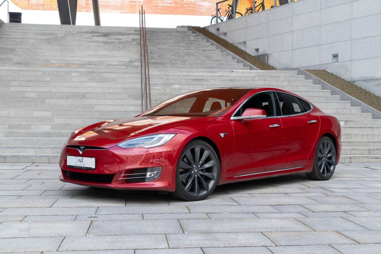 Tesla Model S, 2018, Elektrisk, automatisk