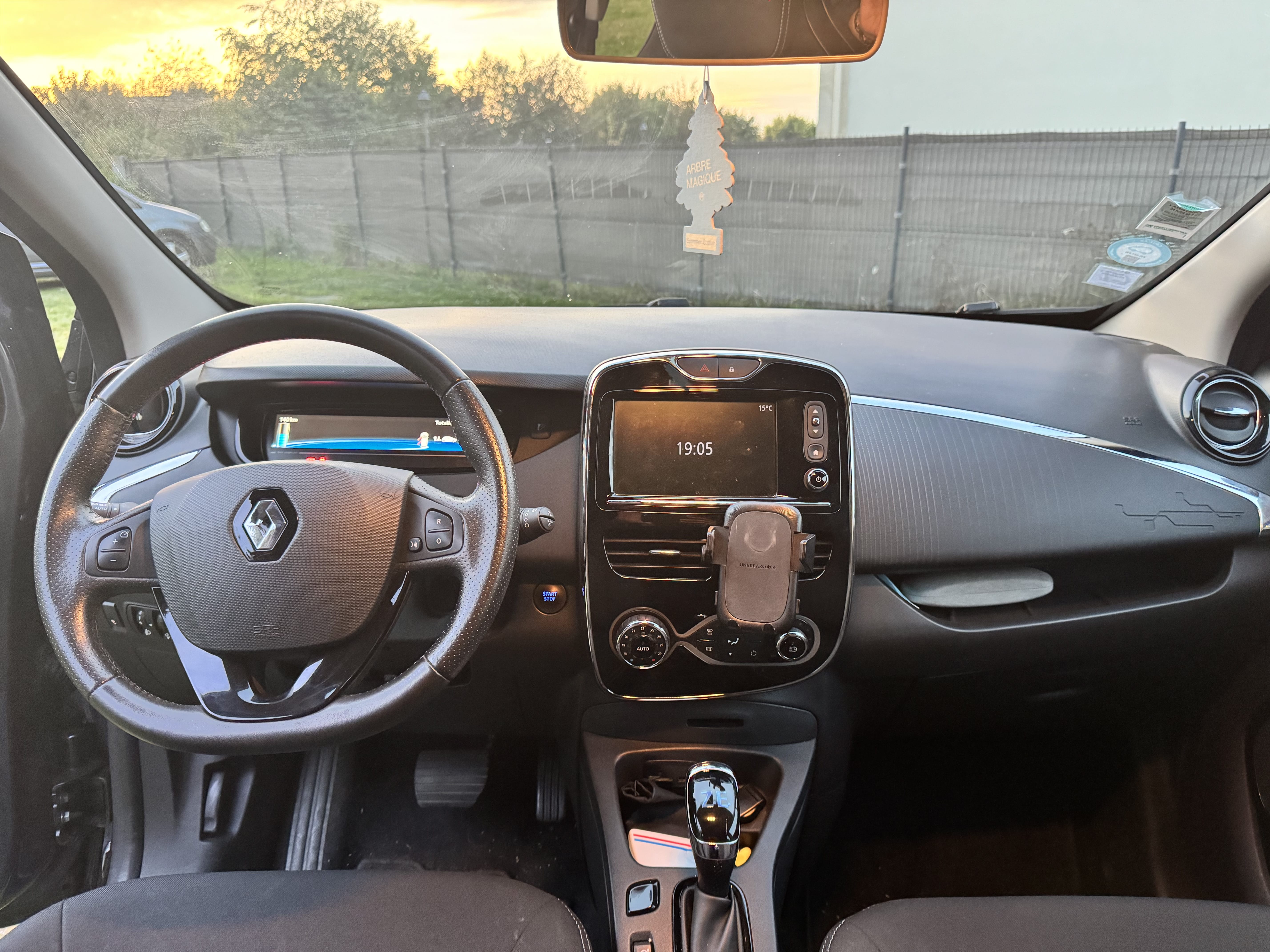 Renault ZOE avec GPS