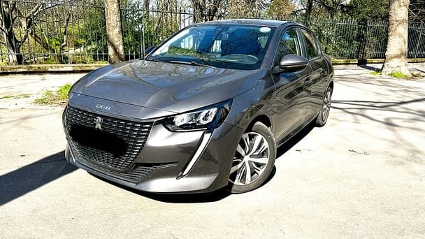 Peugeot 208 FL817, 2019, Essence 95
