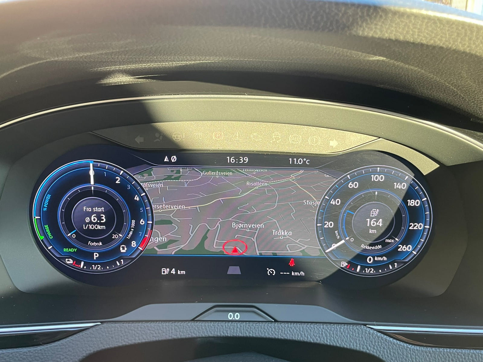 Volkswagen Passat GTE Hybrid med Bluetooth audio