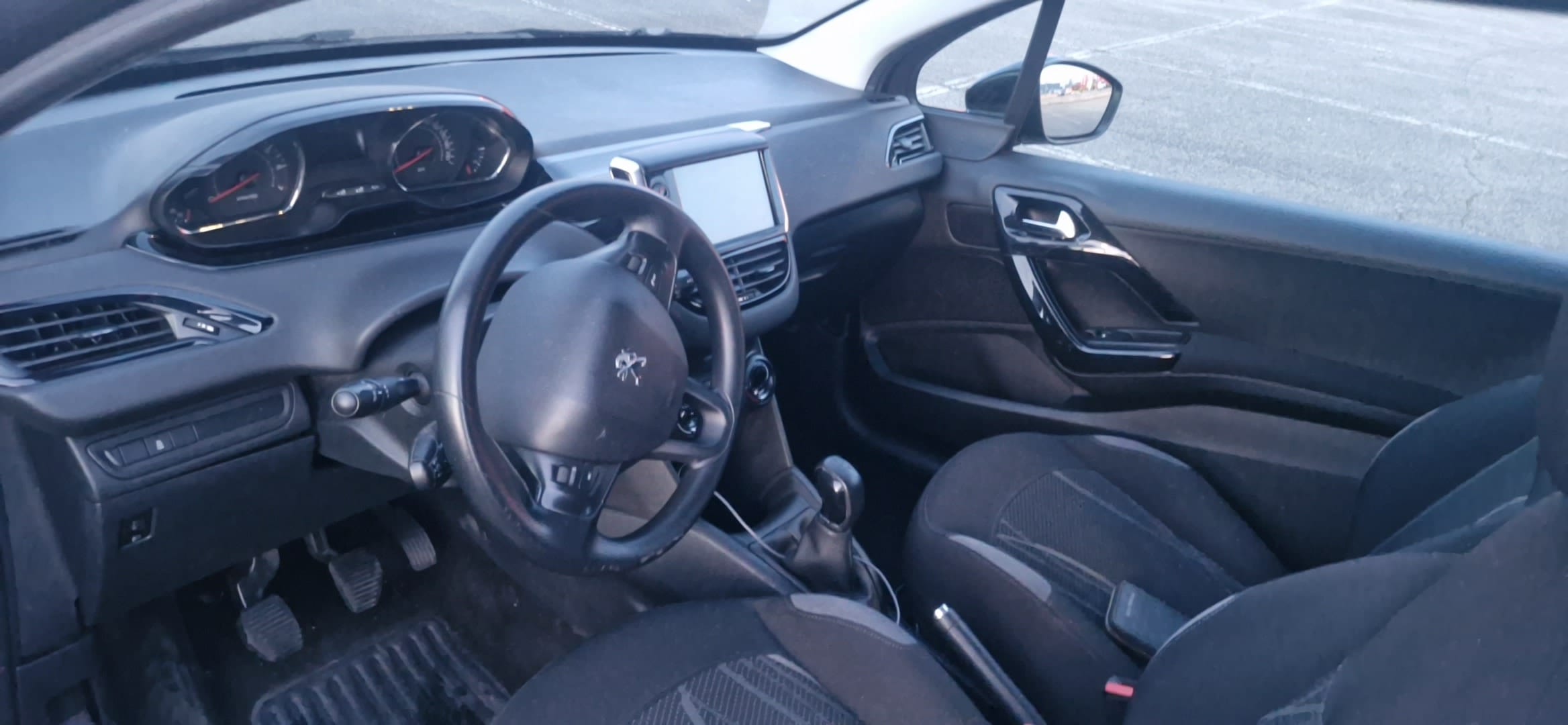Peugeot 208 avec Régulateur de vitesse