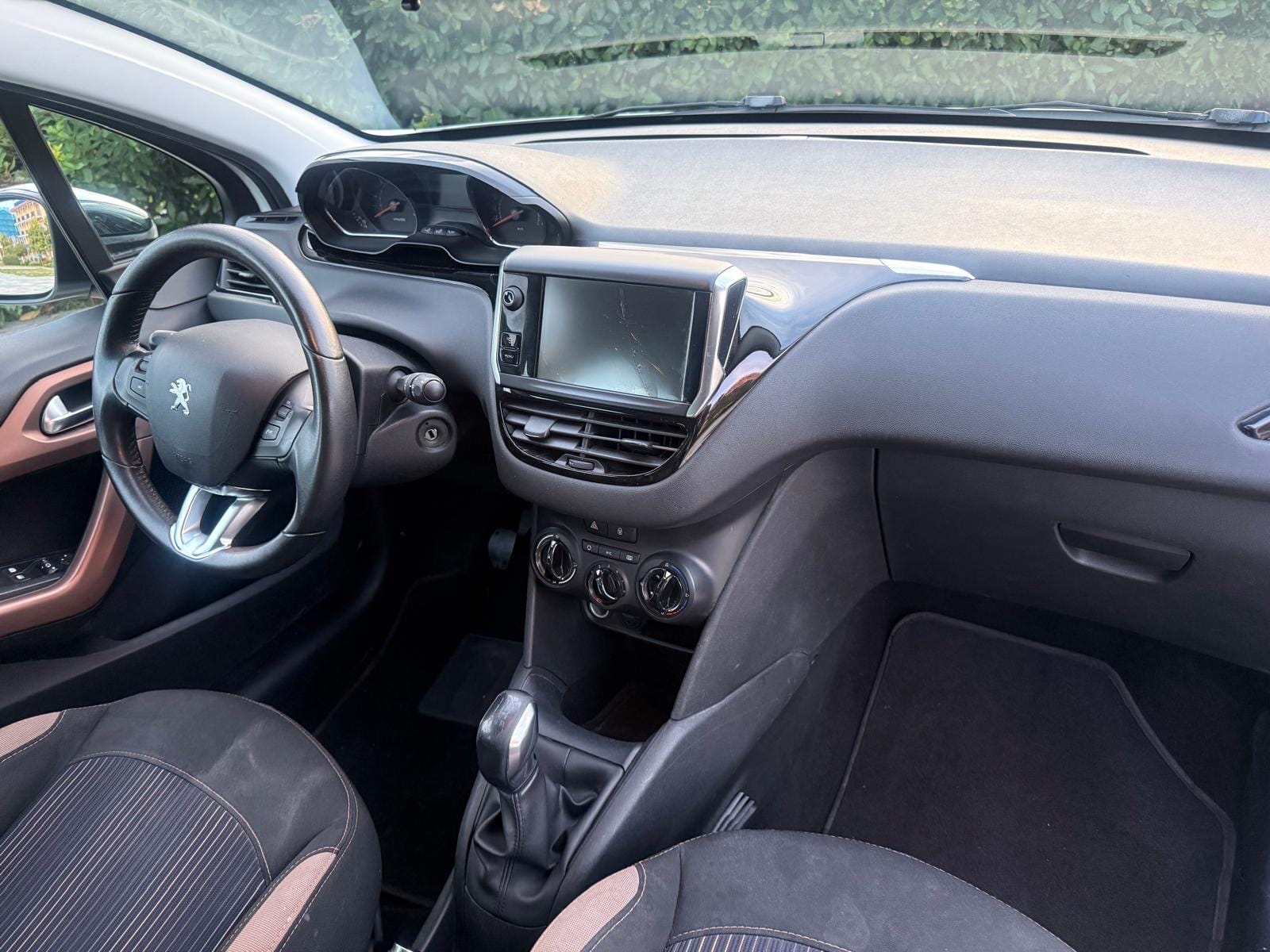Peugeot 208 avec Régulateur de vitesse