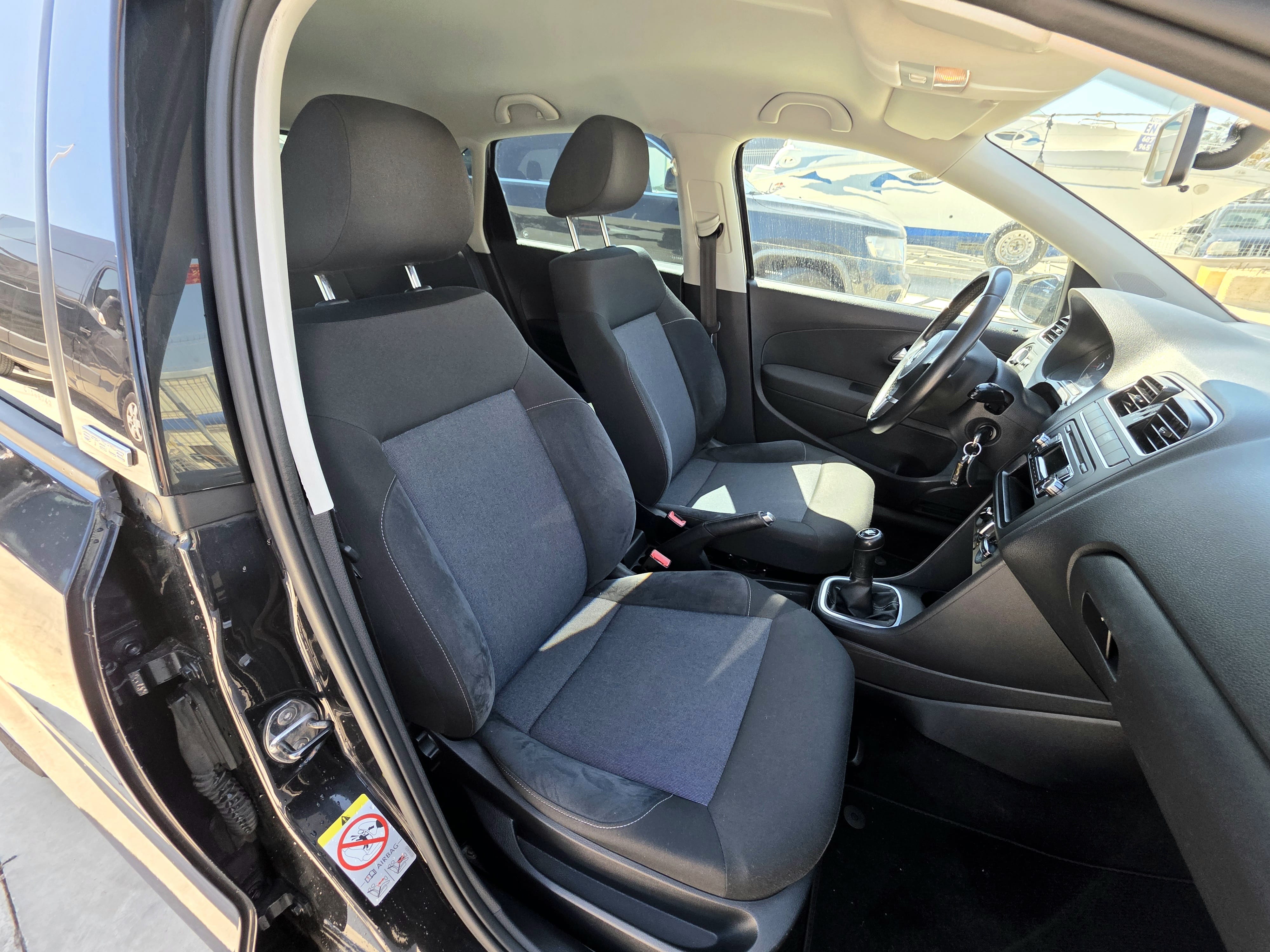 Volkswagen Polo con Puertos de carga USB