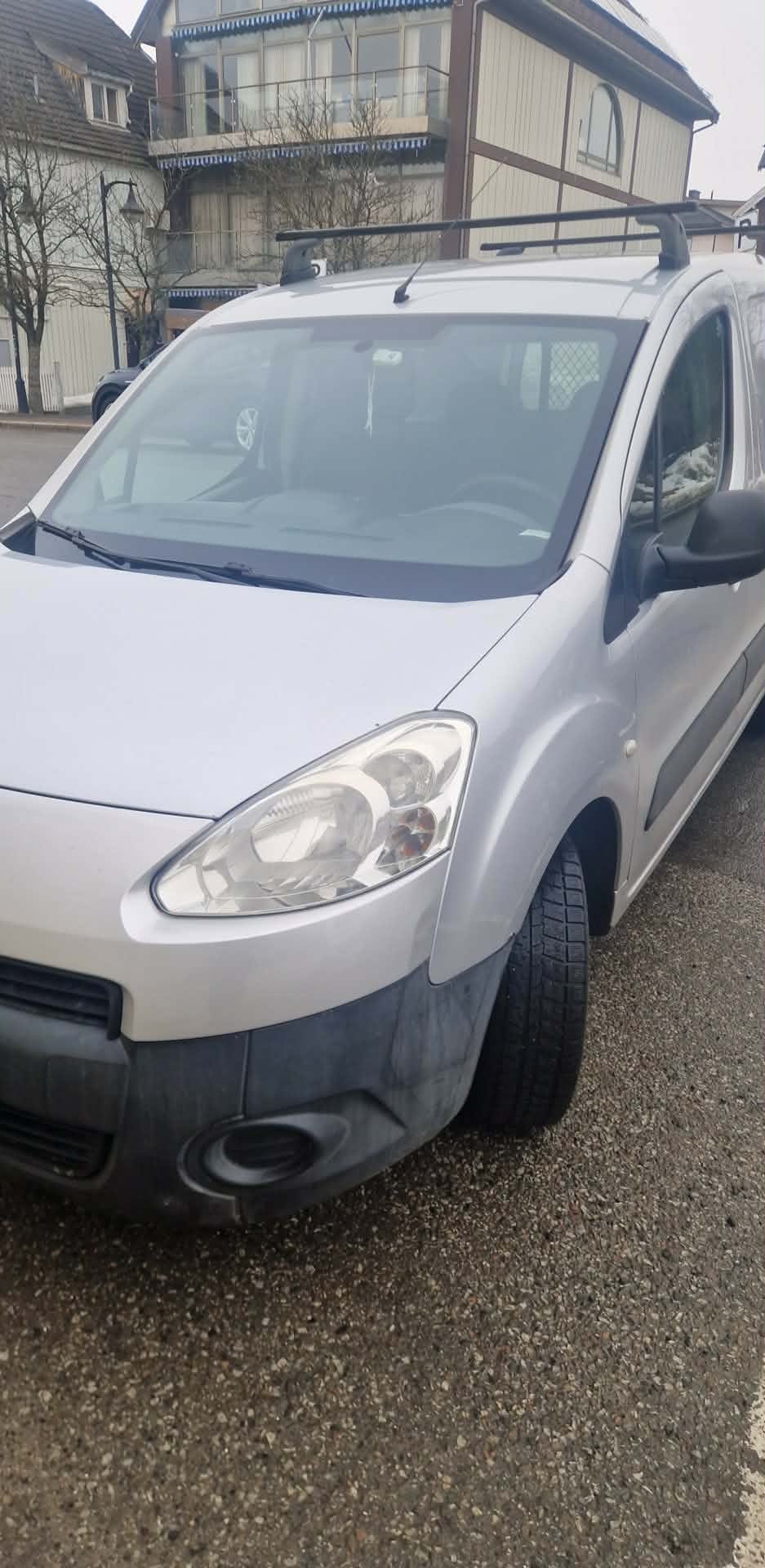 Peugeot Partner Varebil med Babysete