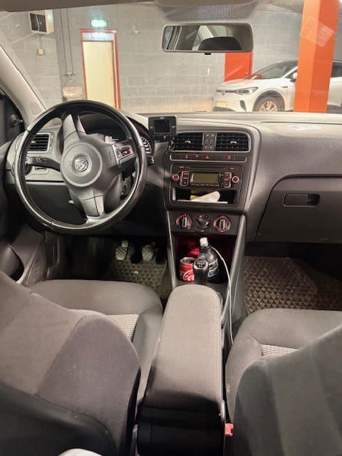 Volkswagen Polo with Bluetooth audio