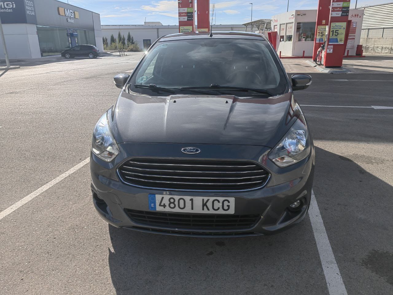 Ford KA+ 1.2 con Aire acondicionado