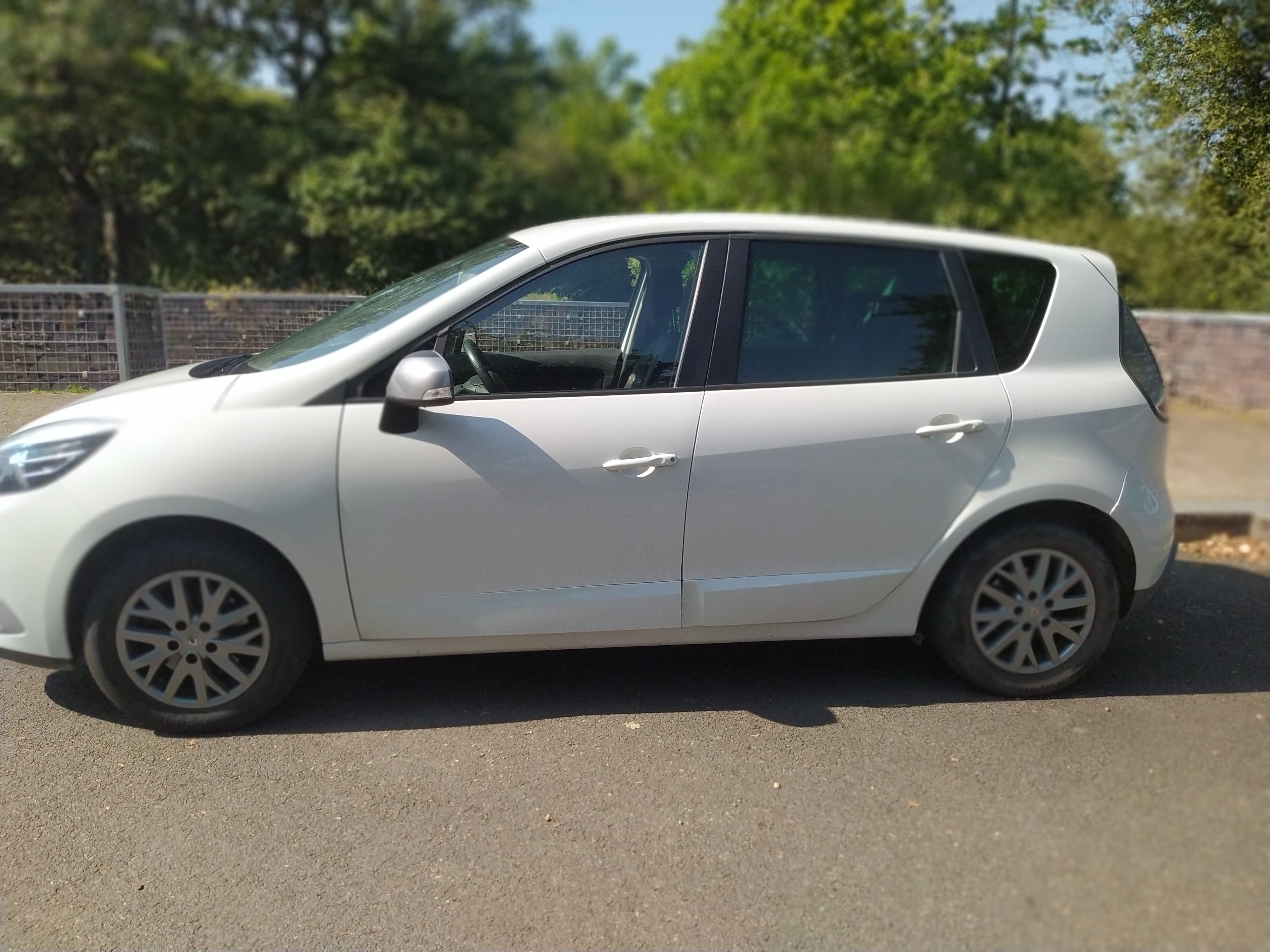 Renault Scenic avec Régulateur de vitesse