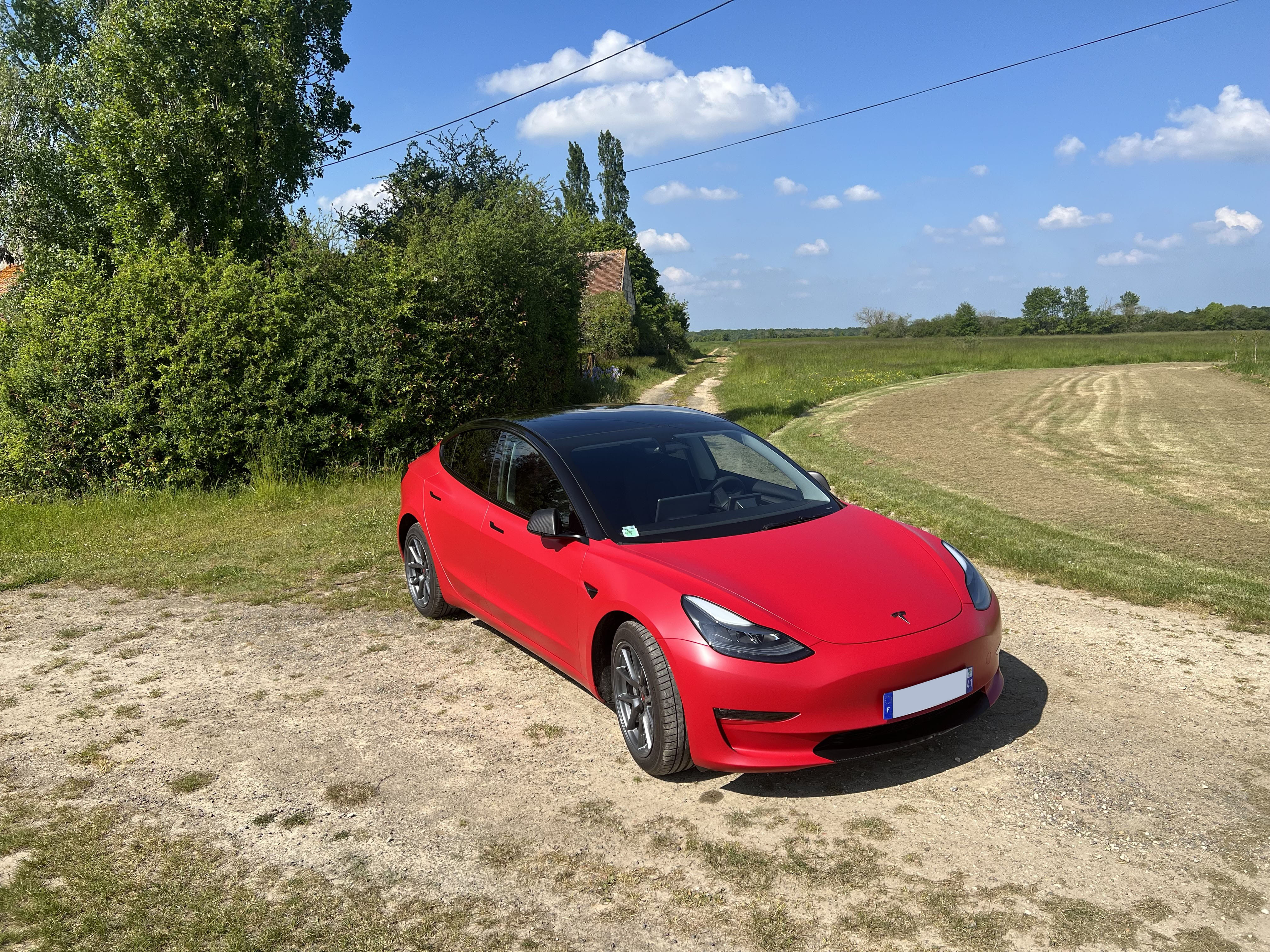 Tesla Model 3 Long Range avec Climatisation